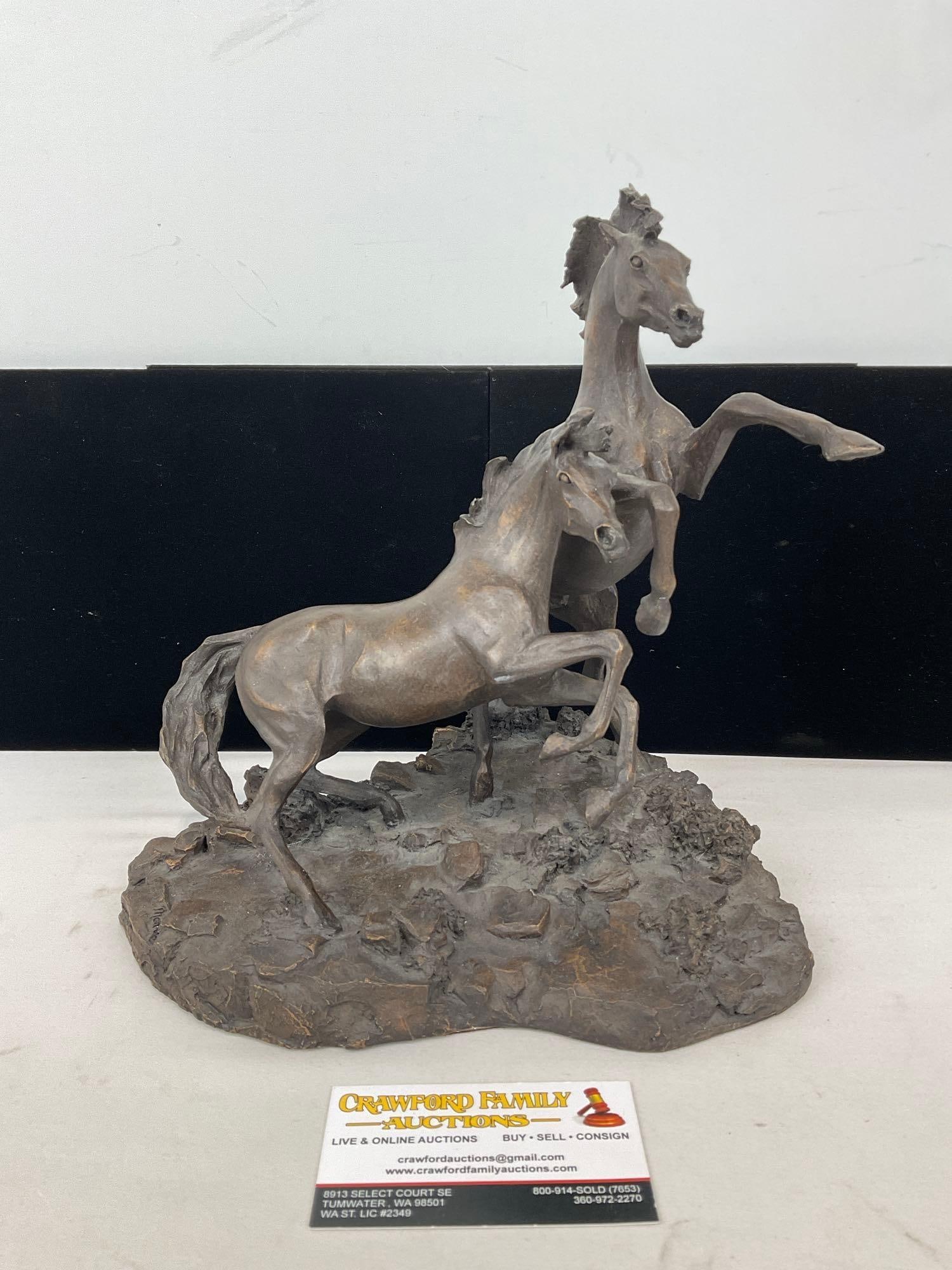 Bronze Pair of Horses Statue, titled Startled by Lanford Monroe 1985 Franklin Mint, 11x10x10 inch: The cast includes the signature near the base. Appears to be in good shape. The piece measures approx 11h x 10w x 10d inches. See pics. E-3550 