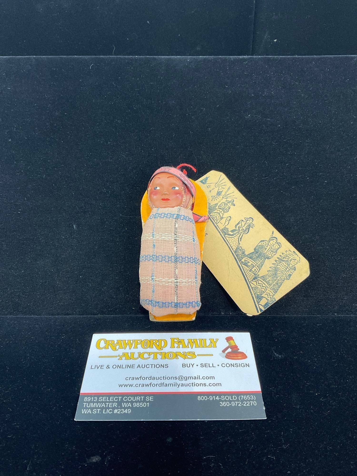 Early 20th Century Native American Papoose doll, 5h x 3w x 3d inches w/ Tag on it: Appears to be in good shape. The piece measures approx 5h x 3w x 3d inches. See pics. E-5320