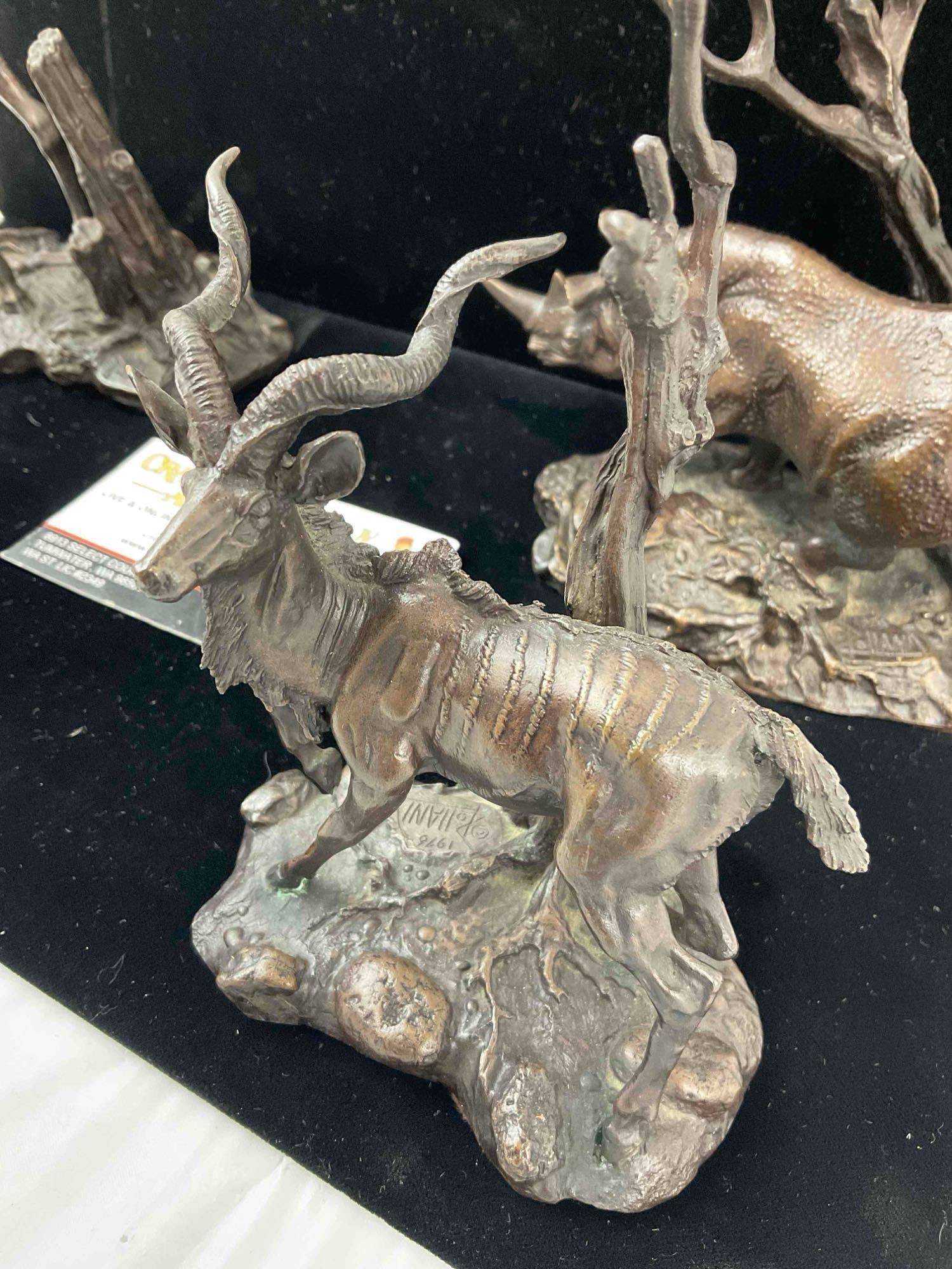 4 pcs Vintage Franklin Mint Bronze Animal Statuettes, incl. Lion, Giraffe, Rhino & Kudu. See pics. - 5