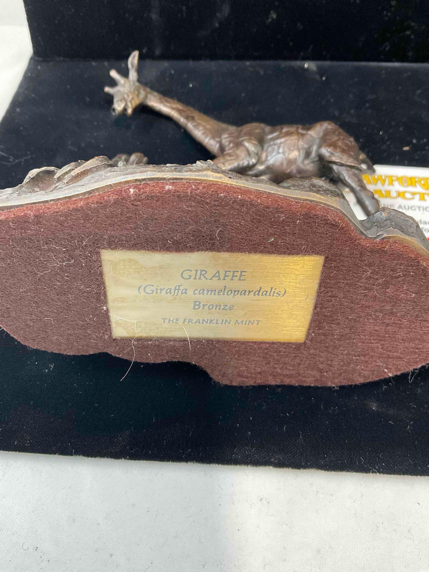 4 pcs Vintage Franklin Mint Bronze Animal Statuettes, incl. Lion, Giraffe, Rhino & Kudu. See pics. - 9