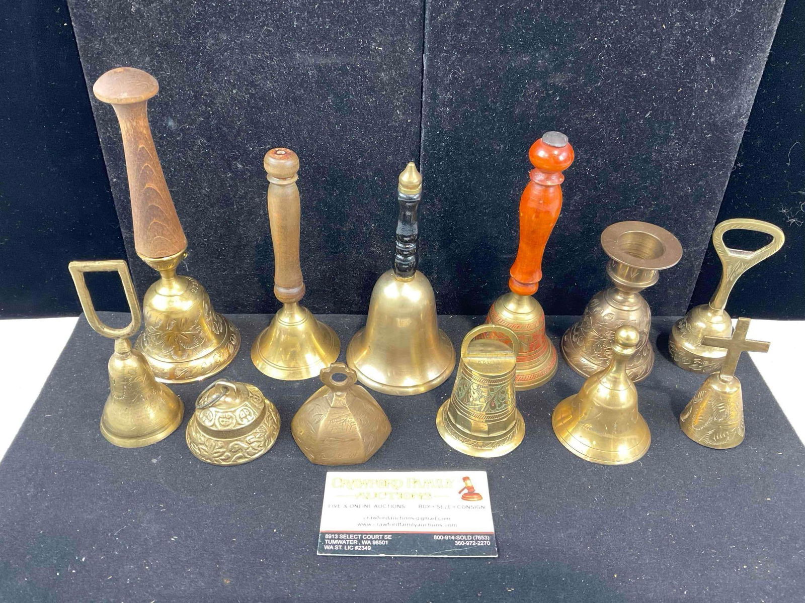 12 pcs Vintage Brass Bell Collection, incl. Etched India Souvenirs & Much More! Very Good Cond.: 12 pcs Vintage Brass Bell Collection, incl. Etched India Souvenirs & Much More! Very Good Condition. Minor wear indicative of age, condition is otherwise very good. Fits in box measuring 5" x 8"