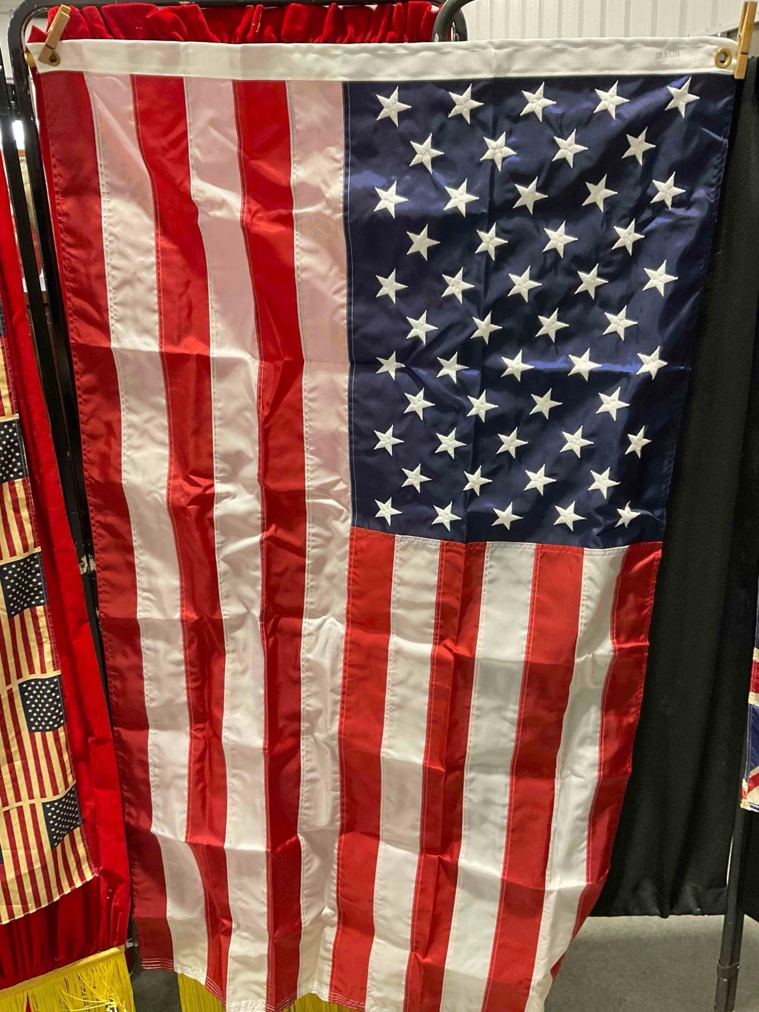 5 pcs Flag Assortment, incl. 3x American Flags, 1x Fabric Yardage & 1x British Flag. See pics. - 5