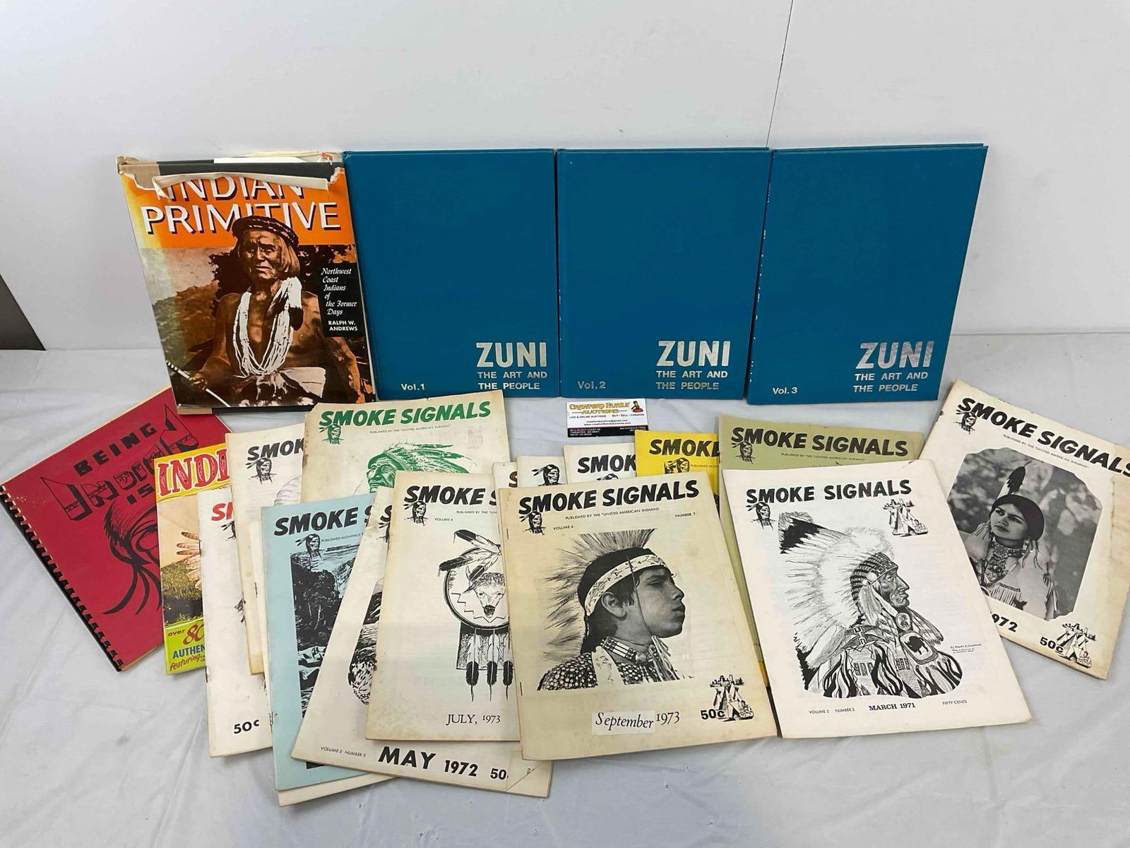 23 pcs Vintage Native American Books & Publications, incl. Smoke Signal Magazine & More! (1 of 6)