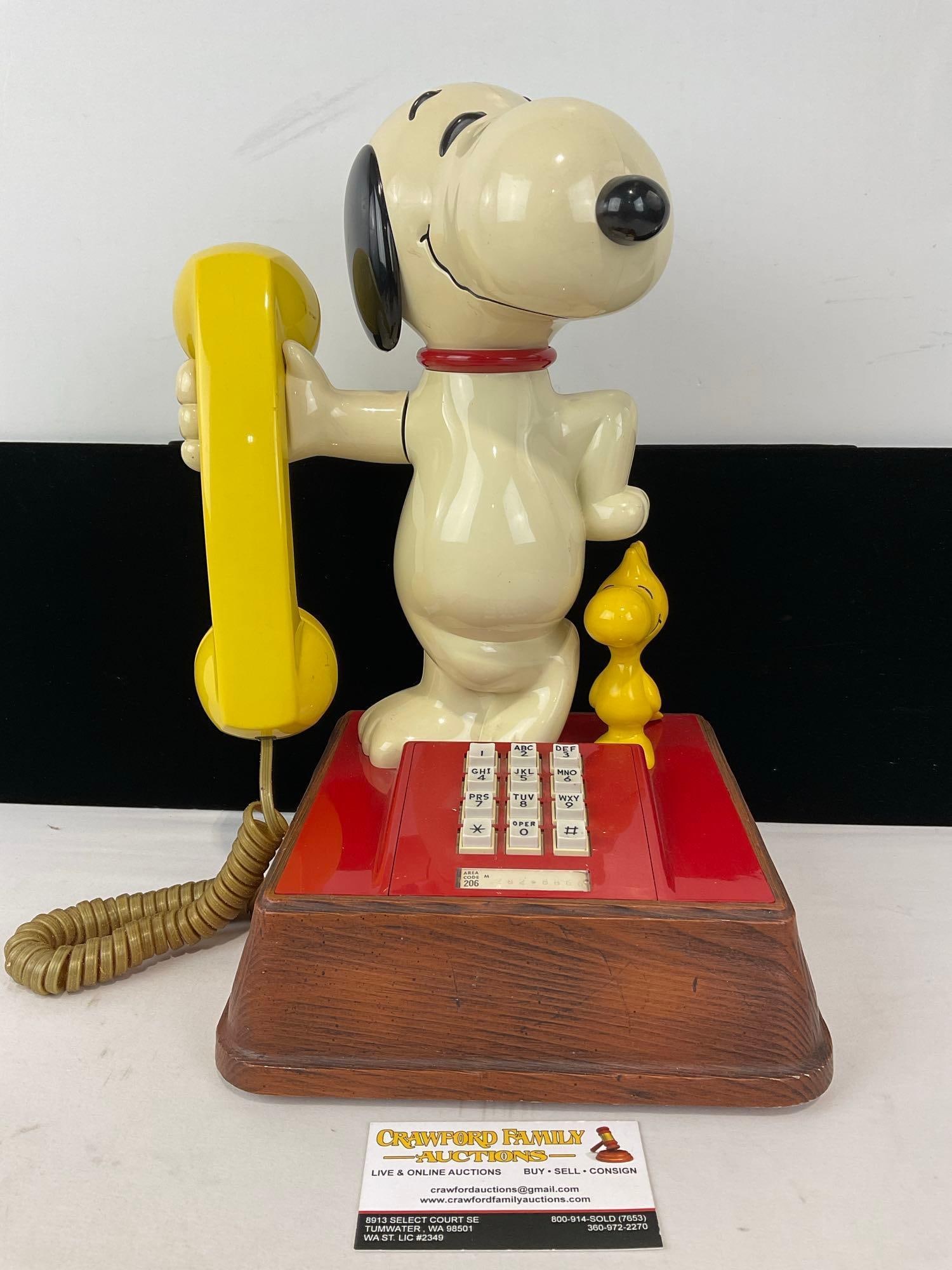 Vintage 1976 The Snoopy and Woodstock Phone, Hardline Telephone, 14h x 11w x 9d inches (1 of 5)