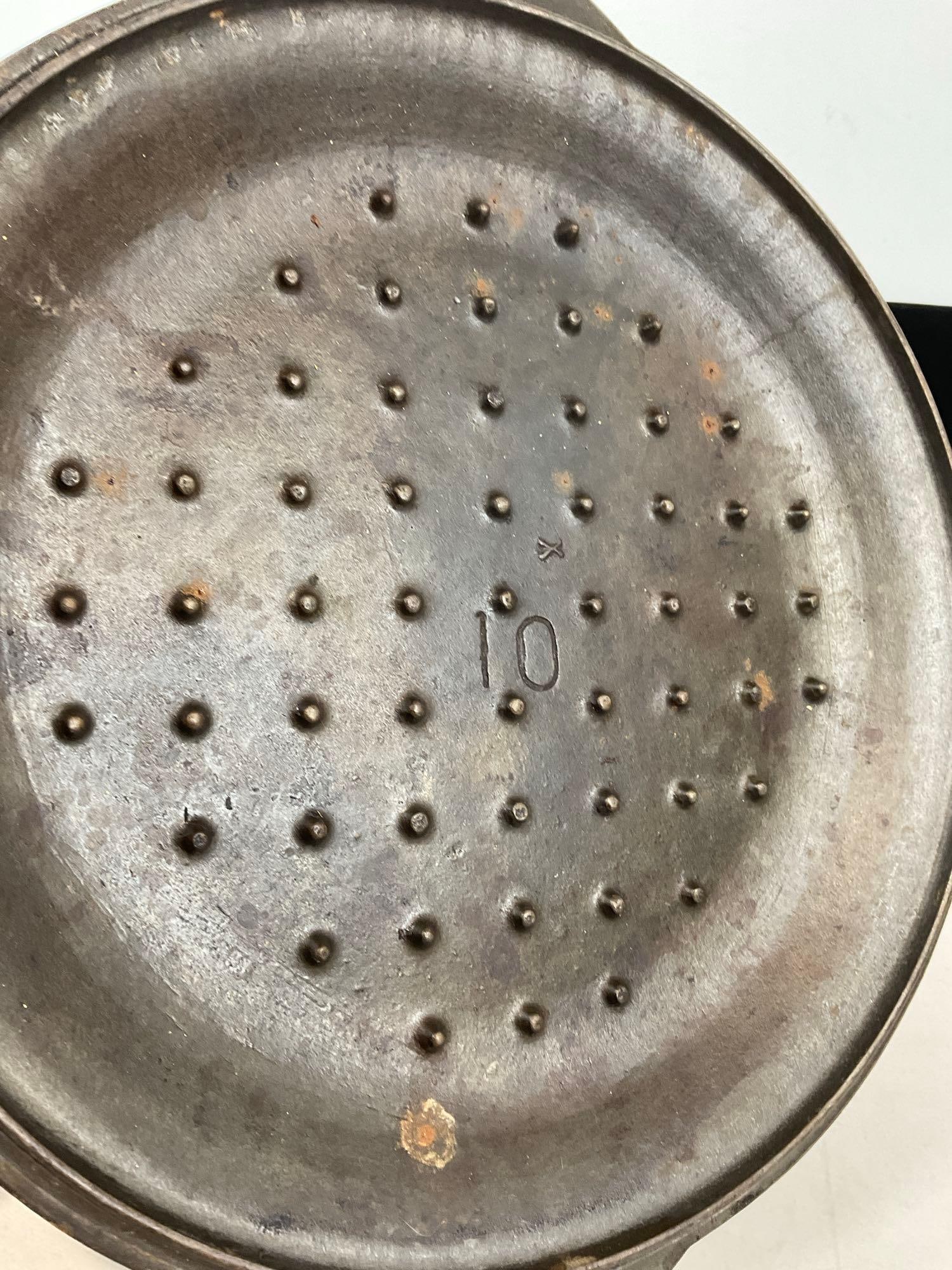 Vintage Unmarked #10 Cast Iron Deep Chicken Fryer Pan w/ Basting Lid, 6h x 17w x 13d inches - 3