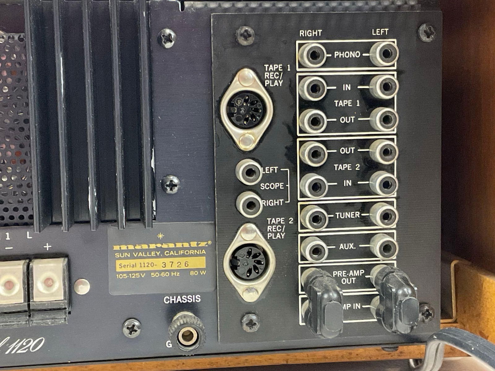 Vintage 1970s Marantz Model 1120 Solid-State Integrated Stereo Amplifier, w/ Wooden Case, 8x19x17 - 5