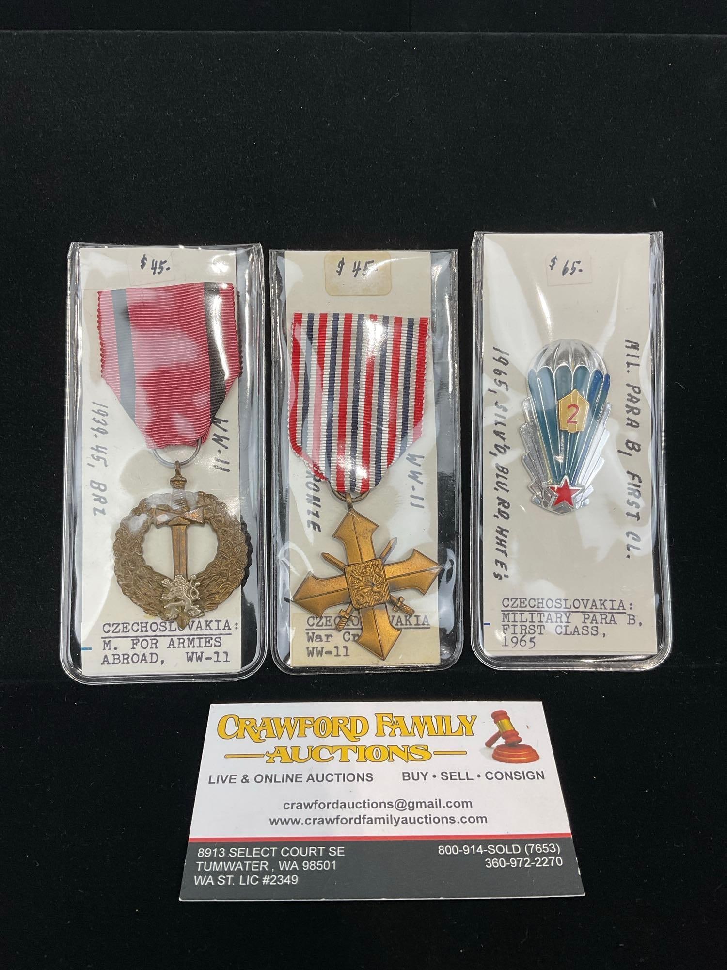 Czechoslovakian WW2 Medals War Cross & Medal for Armies Abroad + Mil. Paratrooper 1st Class 1965 ...: All from a single collection, these are briefly described on the tag and were kept in a display. They measure approx 6h x 3w x 2d inches. See pics. E-5300 
