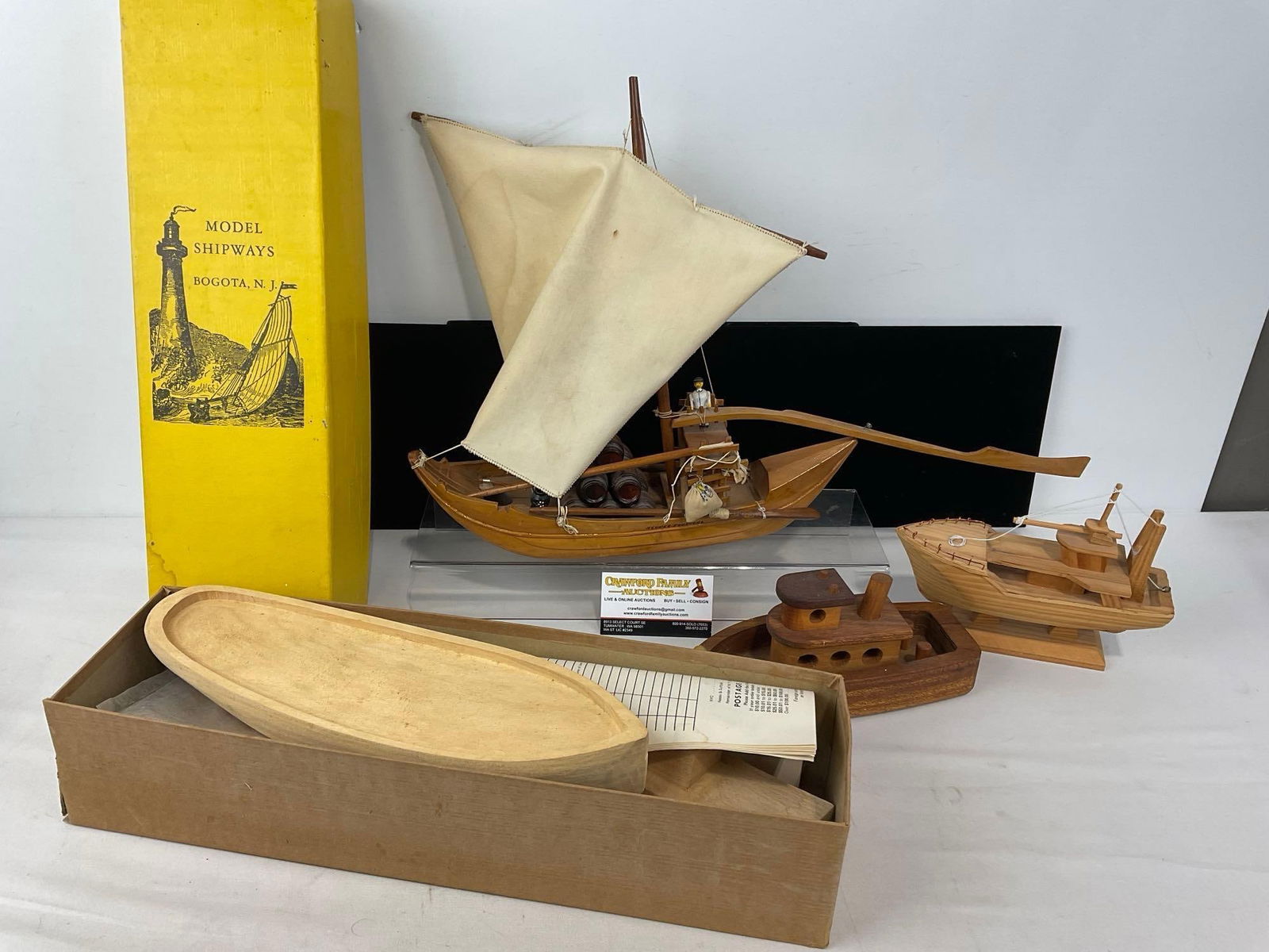 3 Model Ships & 1 Model Ship Kit, Azores Portugal piece, Tug Boat & Fishing Trawler (1 of 5)