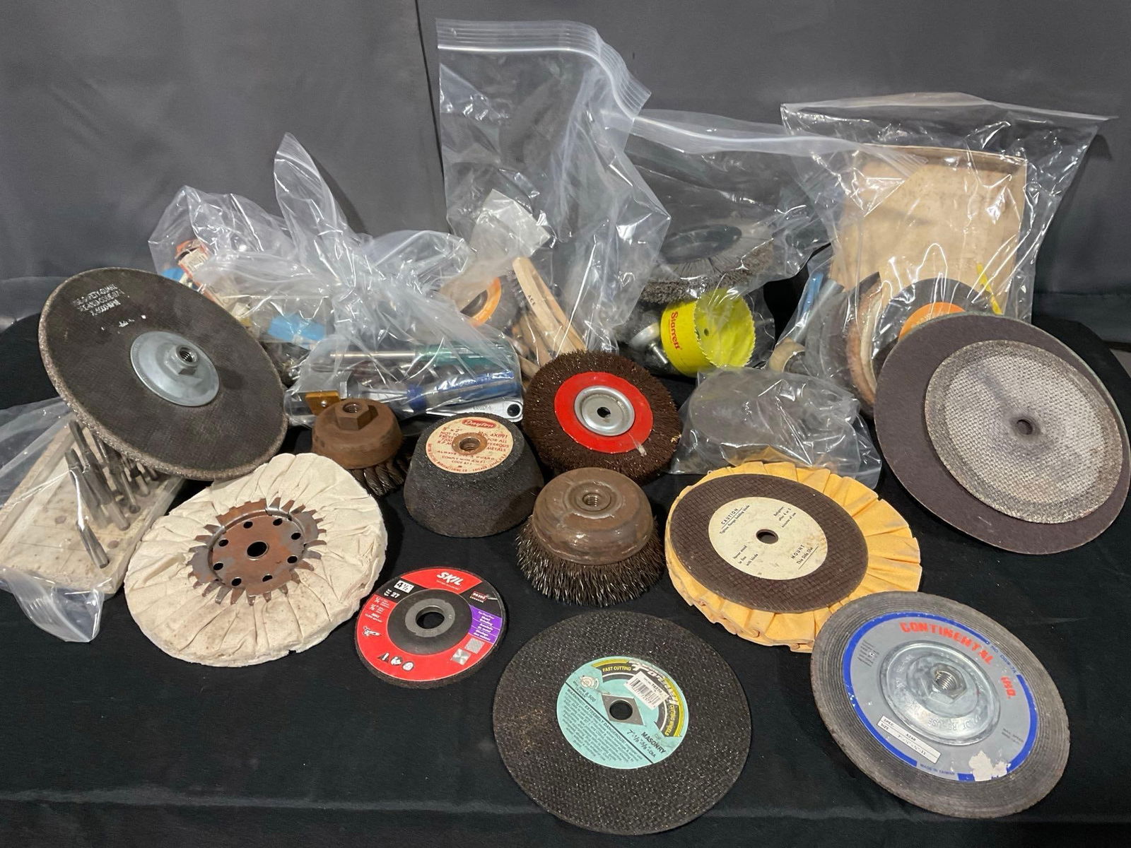 Selection of Cutting Wheels, Polishers, Grinders & more, w/ Drill Bit Cutters, & more (1 of 5)