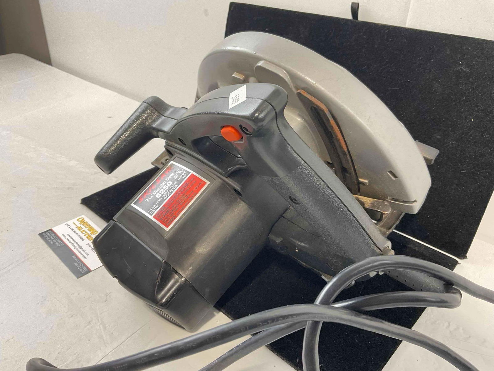 Skilsaw 7.25" Circular Saw Model 5250. Tested, Works. Very Good Condition. See pics. - 7