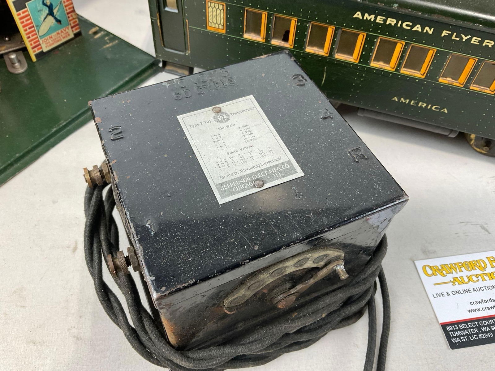 HO Scale Trains, 3 American Flyer Lines Cars, Transformer, 30+ pieces of curved & straight track - 4