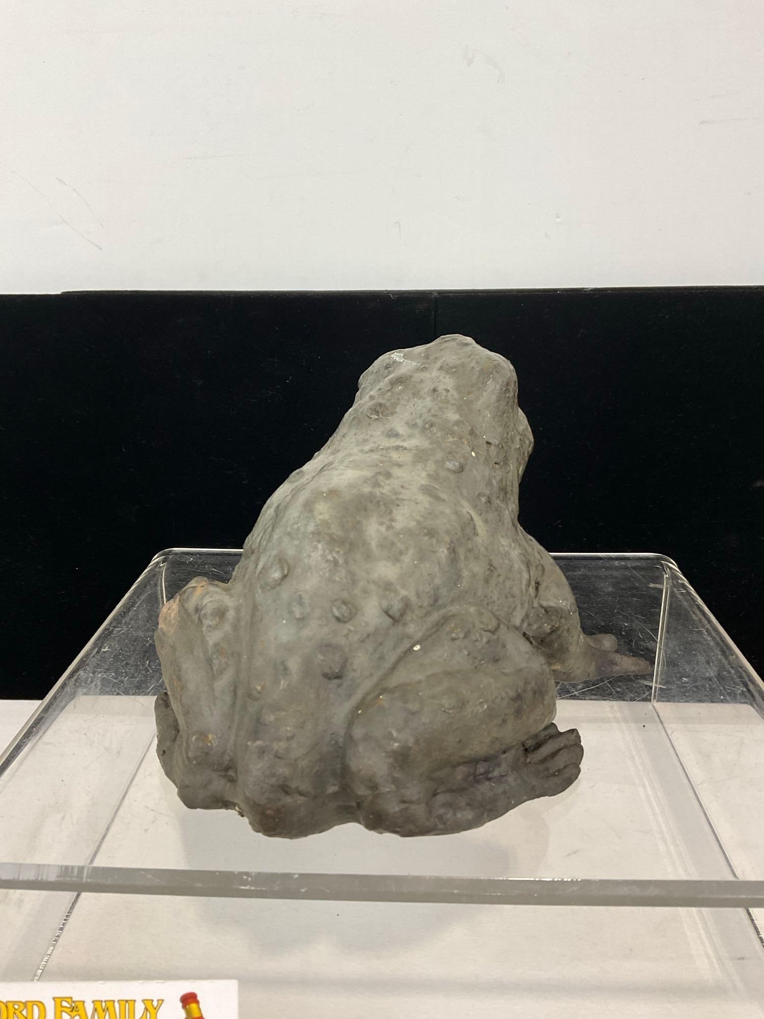 Cast Iron Frog Yard Art/Door Stop, approx 5h x 7w x 6d inches - 3