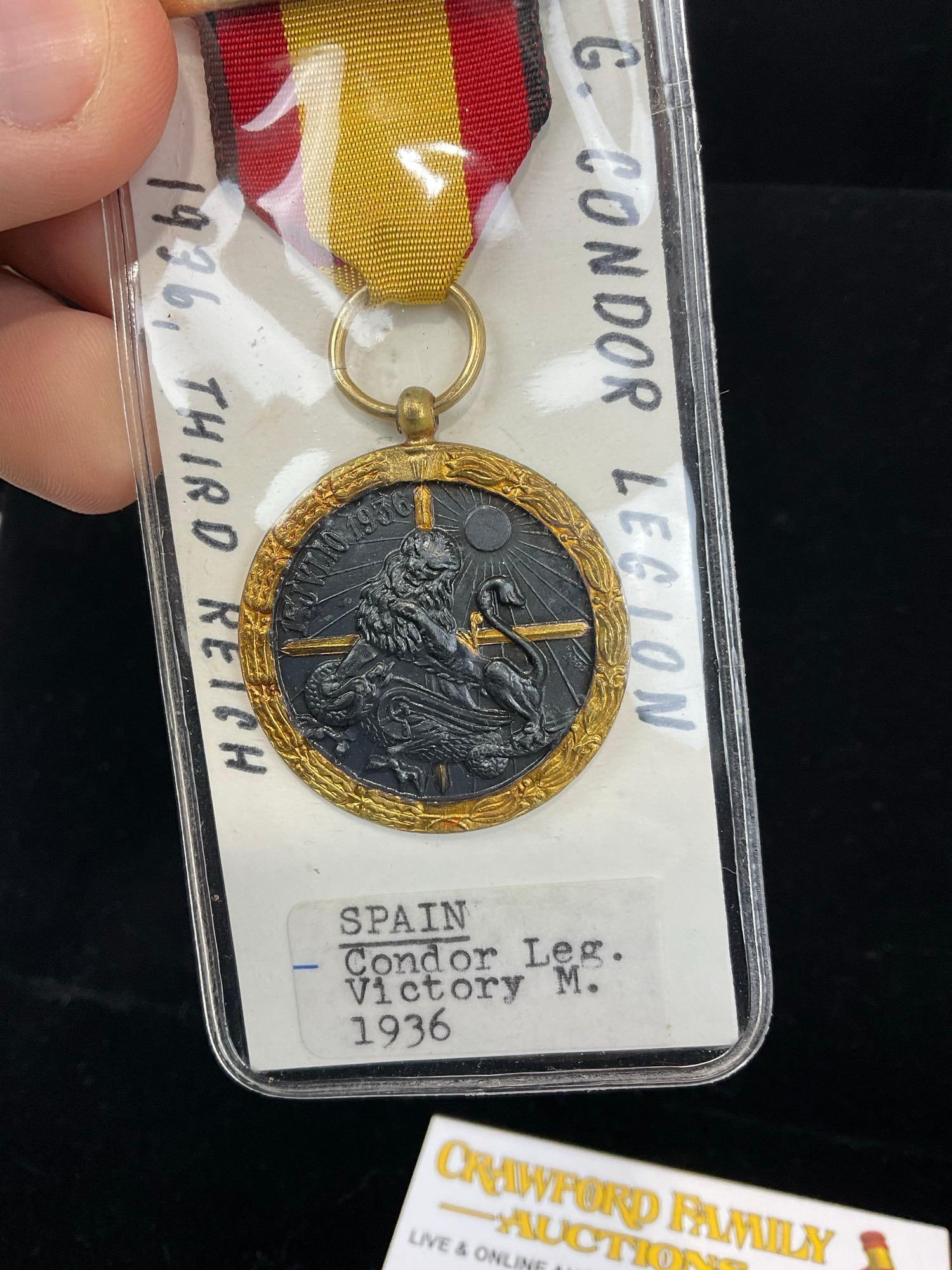 Pair of Medals, Norway Service Medal Army Bronze & 1936 Spanish Condor Legion (Fascist) 1936 - 3