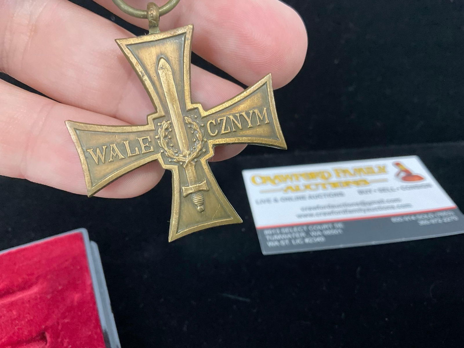 Pair of Polish Medals, Order of the Virtuti Militari & Cross of Valour 1944 - 5