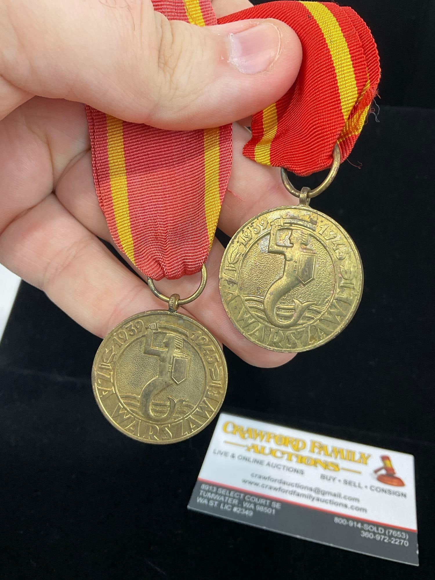 Pair of Polish Medals, Medal for Warsaw 1939-1945, Defense for World War II, Coat of Arms of Warsaw - 2