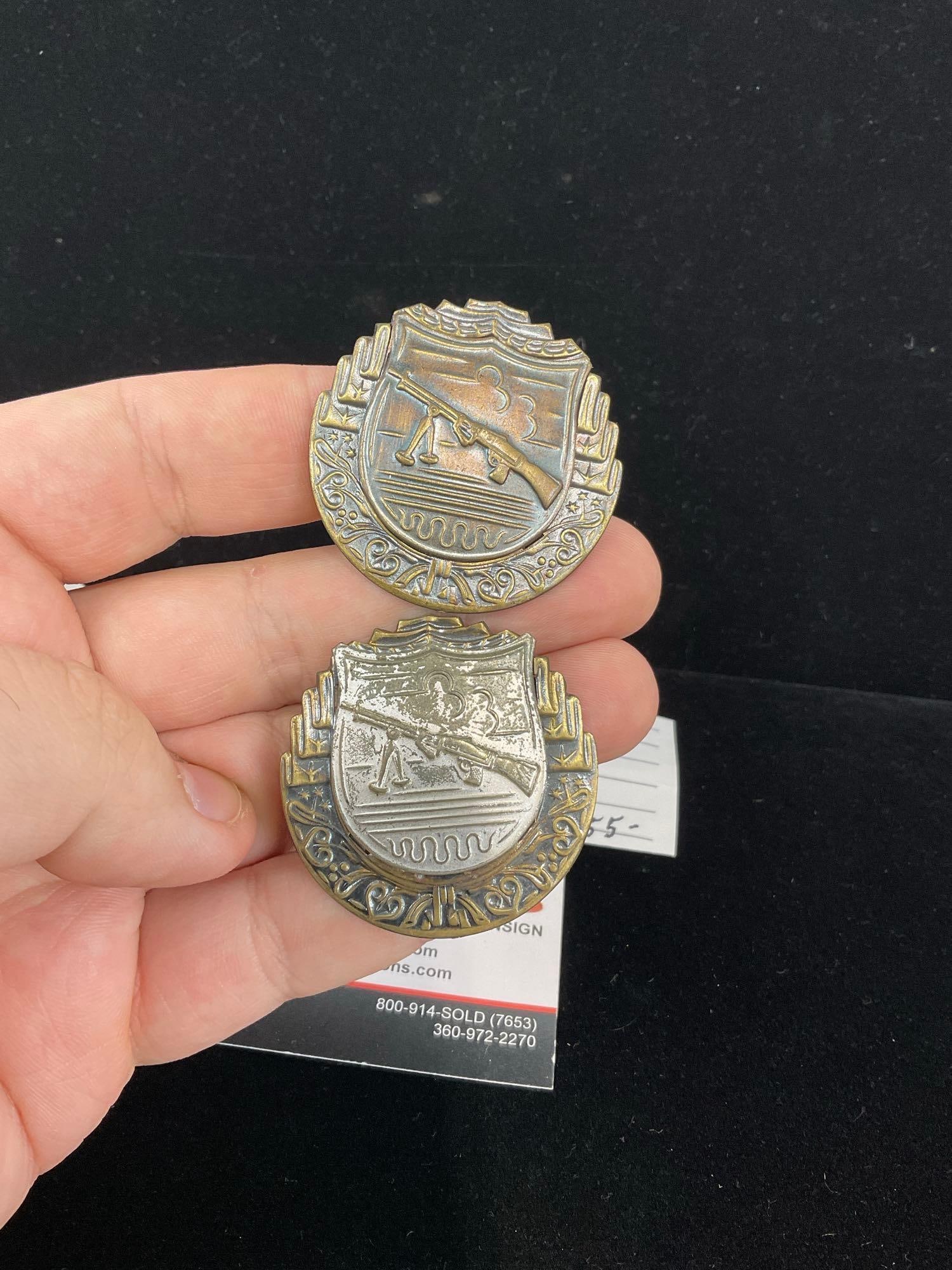 Pair of Czechoslovakian Light Machine Gun Qualification Badges, Pre WW2, 2nd & 3rd Class - 2