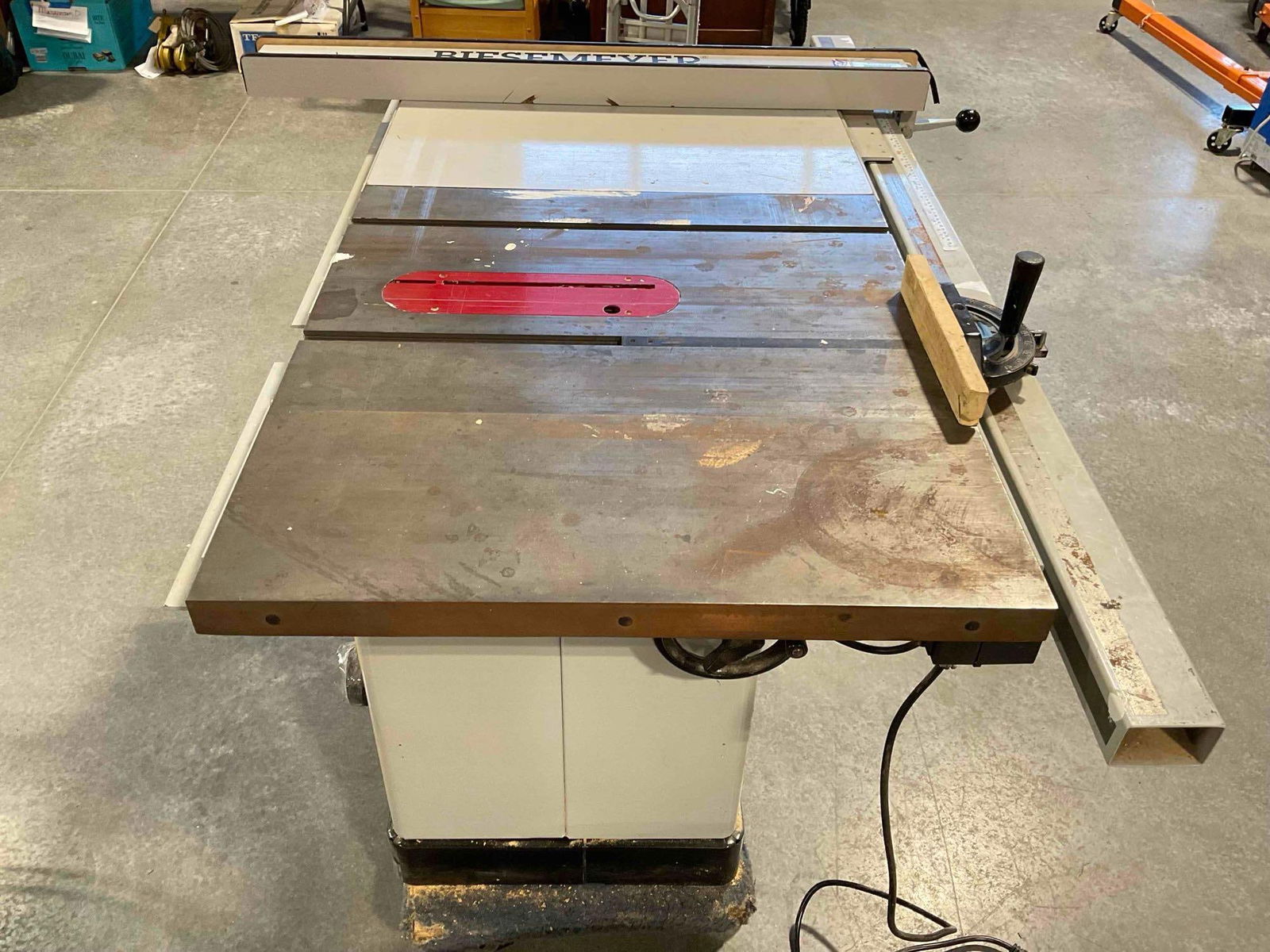 Delta Unisaw 10" Tilting Table Saw Model 36-812 w/ Biesemeyer Fence. Tested, Works. See pics. - 7