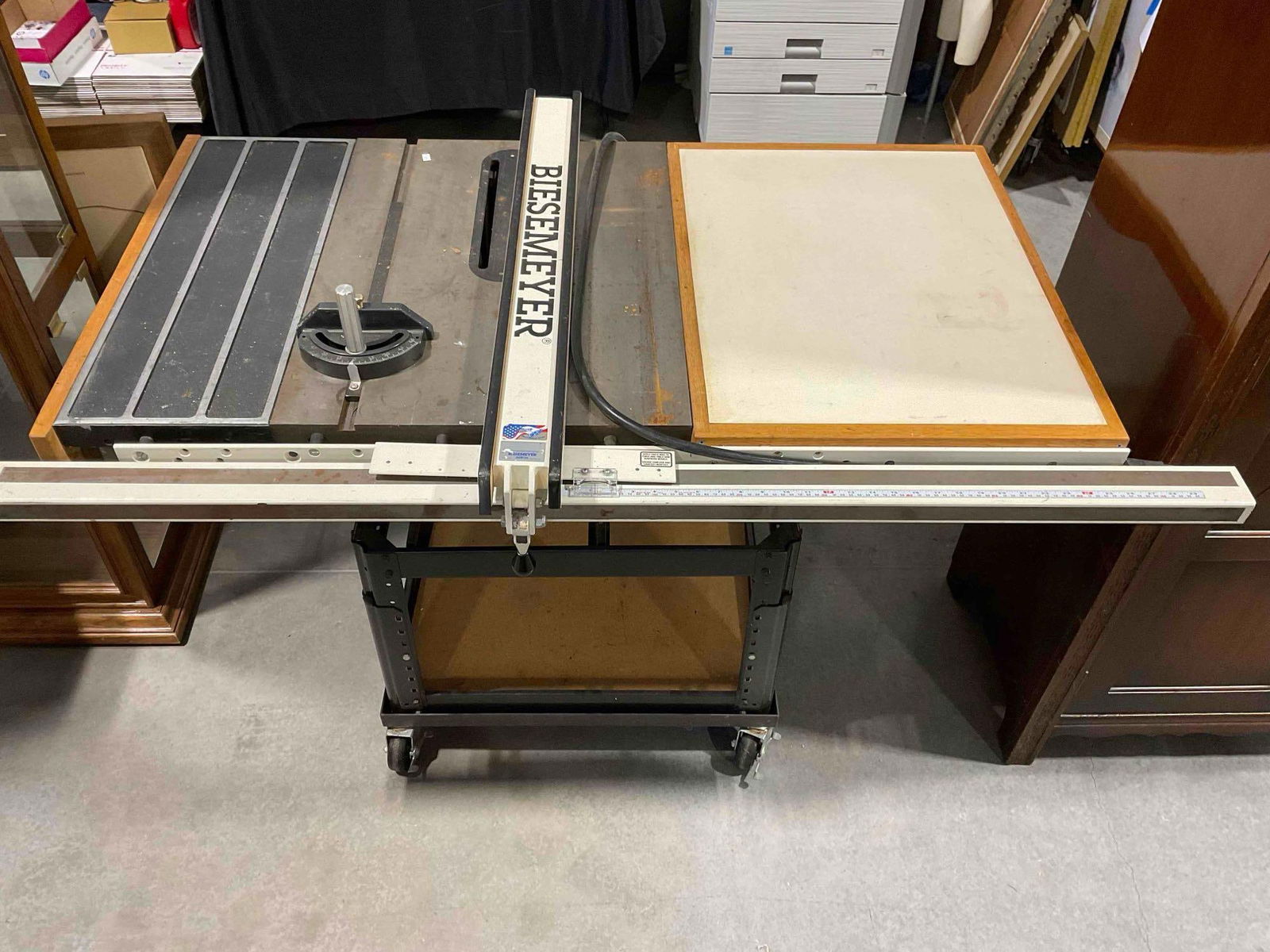 Sears Craftsman 10" Bench Saw Model 113.229110 w/ Biesemeyer Fence System. Tested, Turns On. (1 of 11)
