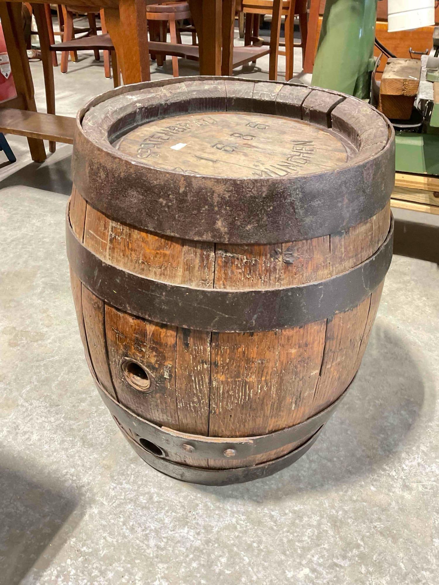Antique German Wood Beer Barrel w/ Cast Iron Hoops for Spatenbrau Brewery in Munchen. See pics. - 2