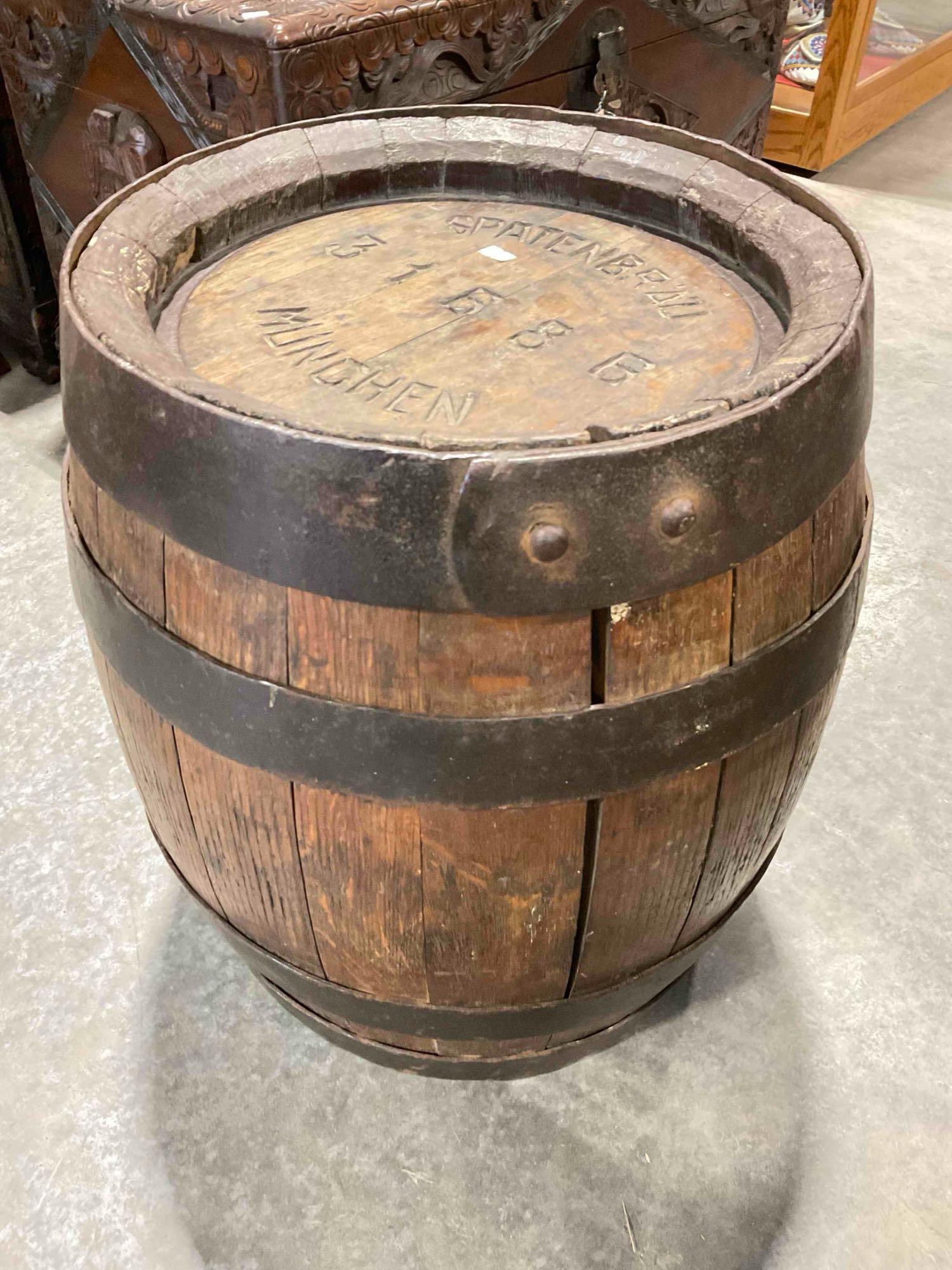 Antique German Wood Beer Barrel w/ Cast Iron Hoops for Spatenbrau Brewery in Munchen. See pics. - 4