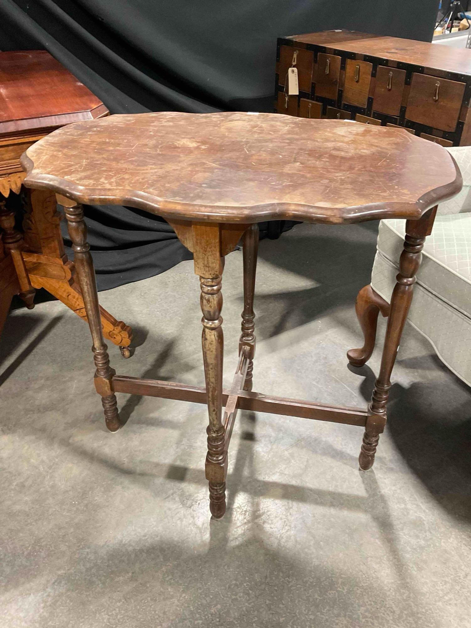 Antique Walnut? Wooden Side Table w/ Scalloped Top & Fluted Legs. Good Condition. See pics. - 4