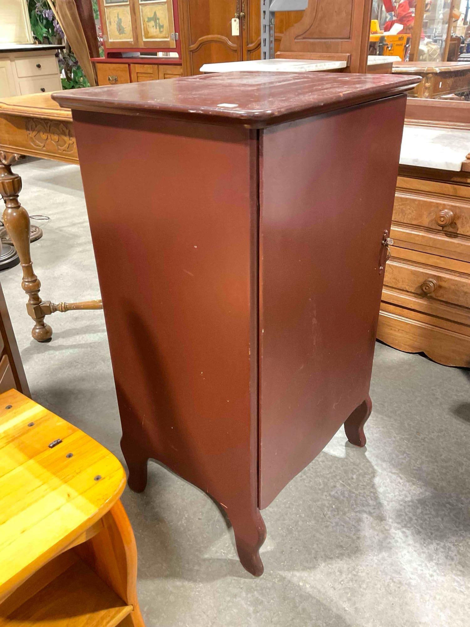 Vintage Chocolate Brown Painted Wooden Record Cabinet. Very Good Condition. See pics. - 2