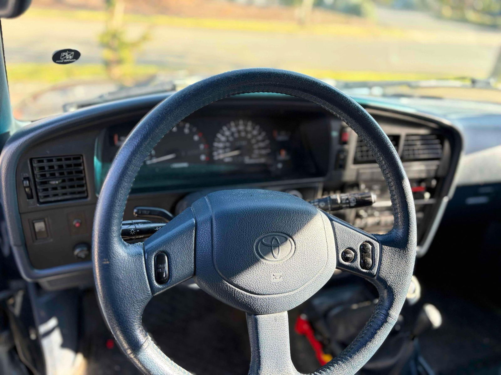 1995 Toyata 4Runner Limited 4Dr 3.0 V6 5sd manual Transmsion w/ 4Wheel Dr 147,585 Miles - 12