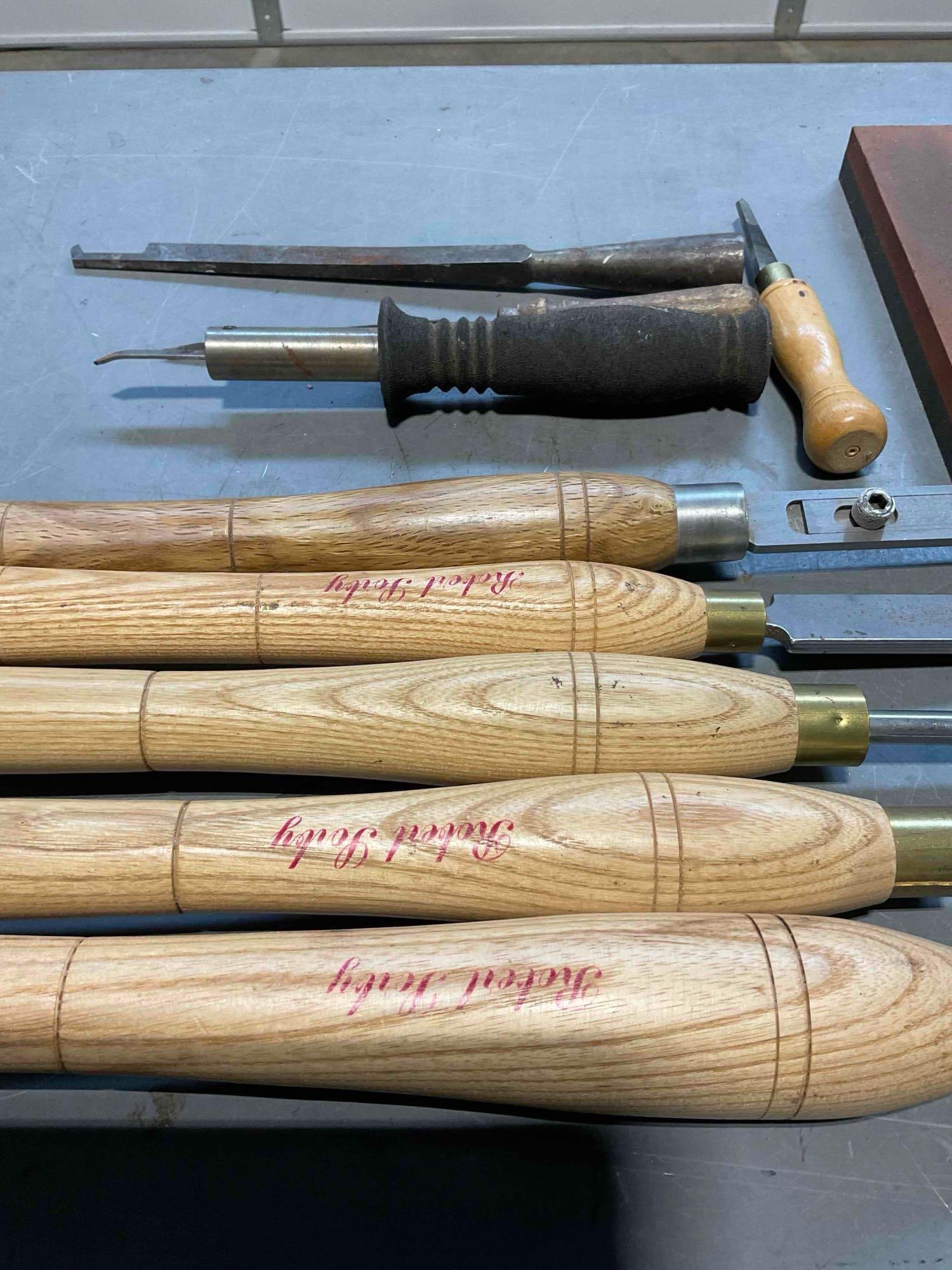Collect of Lathe Tools inc Robert Sorby Woodturning Chisels, Hooks, and 2x Oil Stones - 7