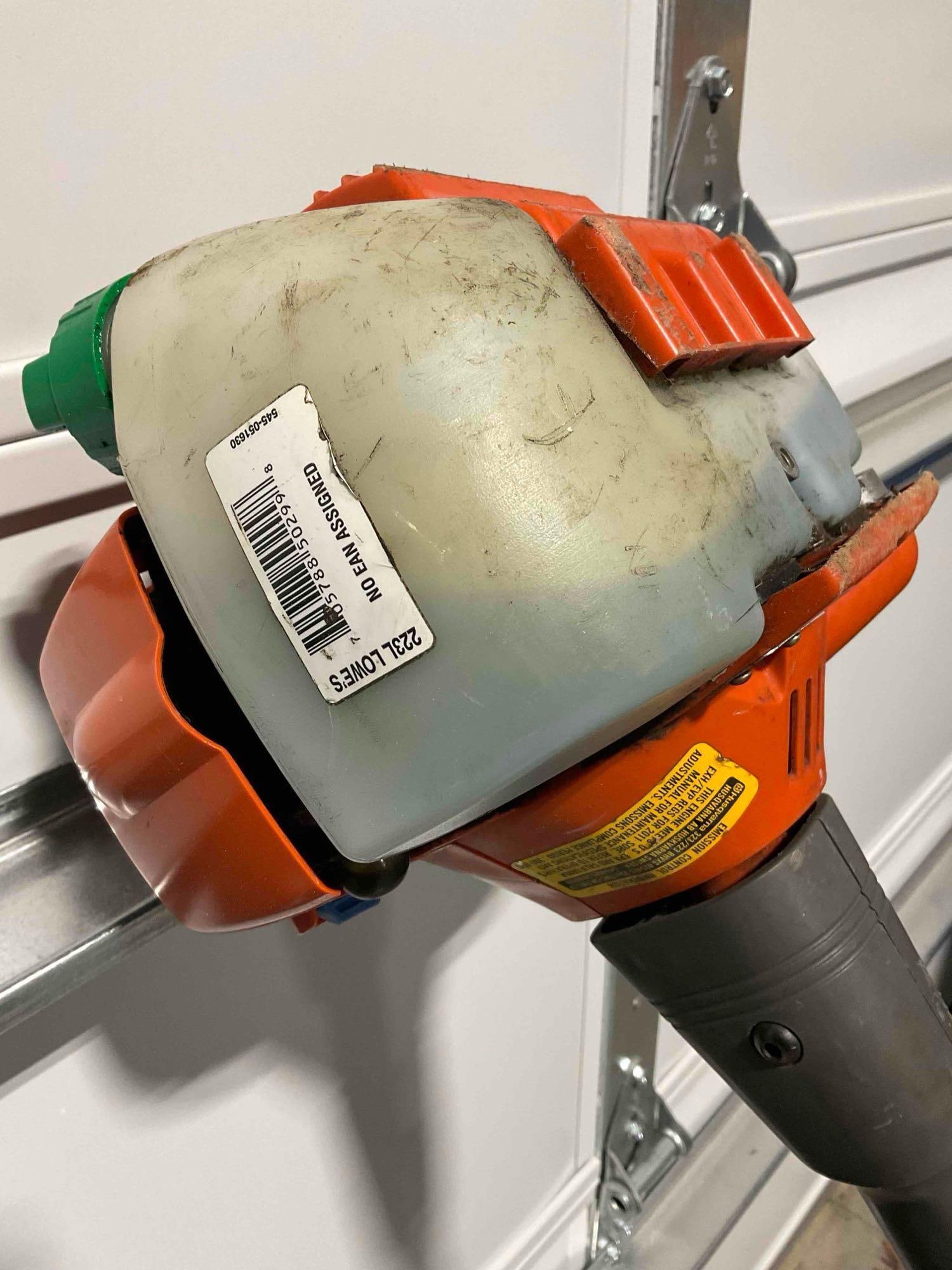 Husqvarna Gas Powered Weed Wacker Model No. 223L Tested and Working. - 5