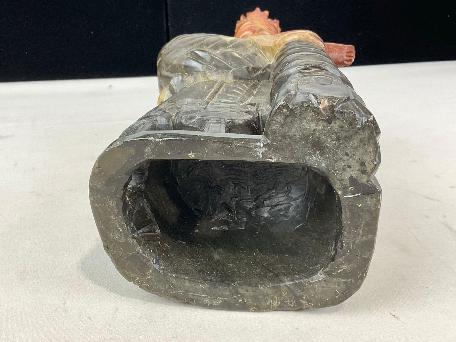 Gorgeous Carved Jade Statue of Maitreya Bodhisattva, Red/Dark Green Ombre, 13h x 5w x 5d inches - 9