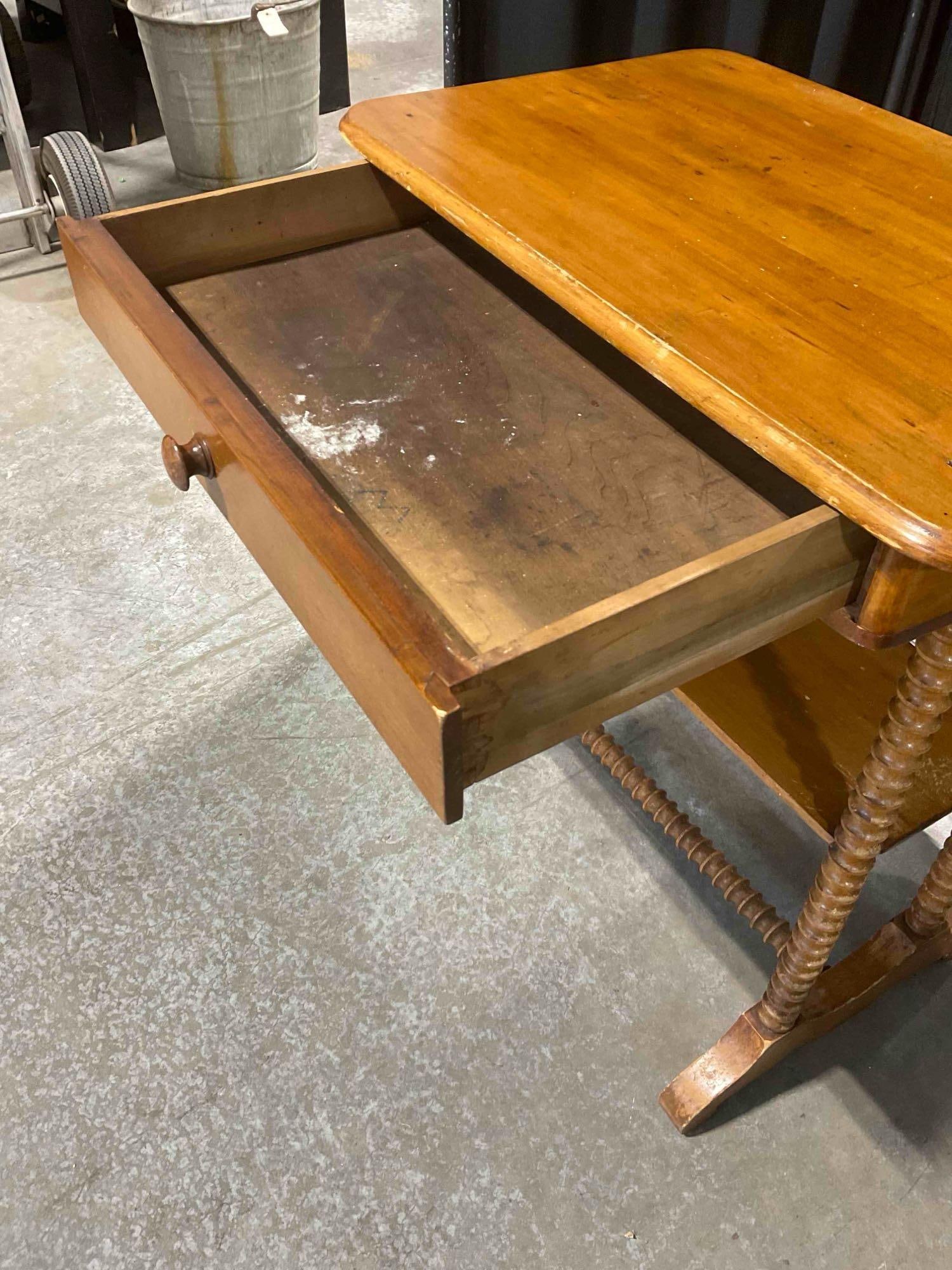 Vintage? Pine Wood Side Table or Wash Stand w/ Drawer & Spindle Legs. Very Good Condition. - 4