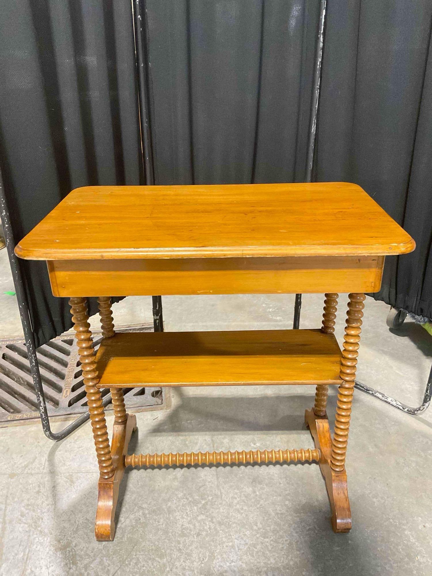 Vintage? Pine Wood Side Table or Wash Stand w/ Drawer & Spindle Legs. Very Good Condition. - 6