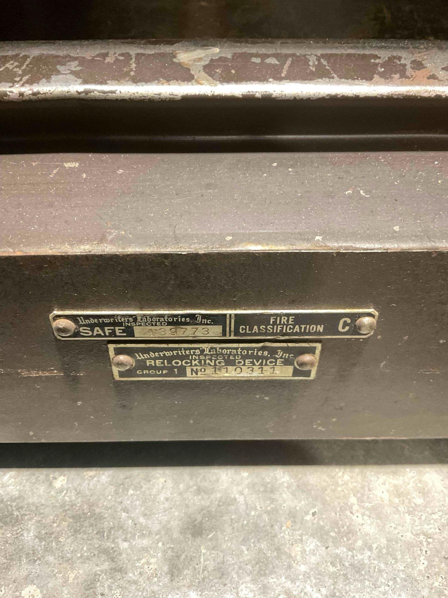Vintage Herring-Hall Marvin Safe Co. Combination Floor Safe. No Code, Cannot Be Locked, As Is. - 9