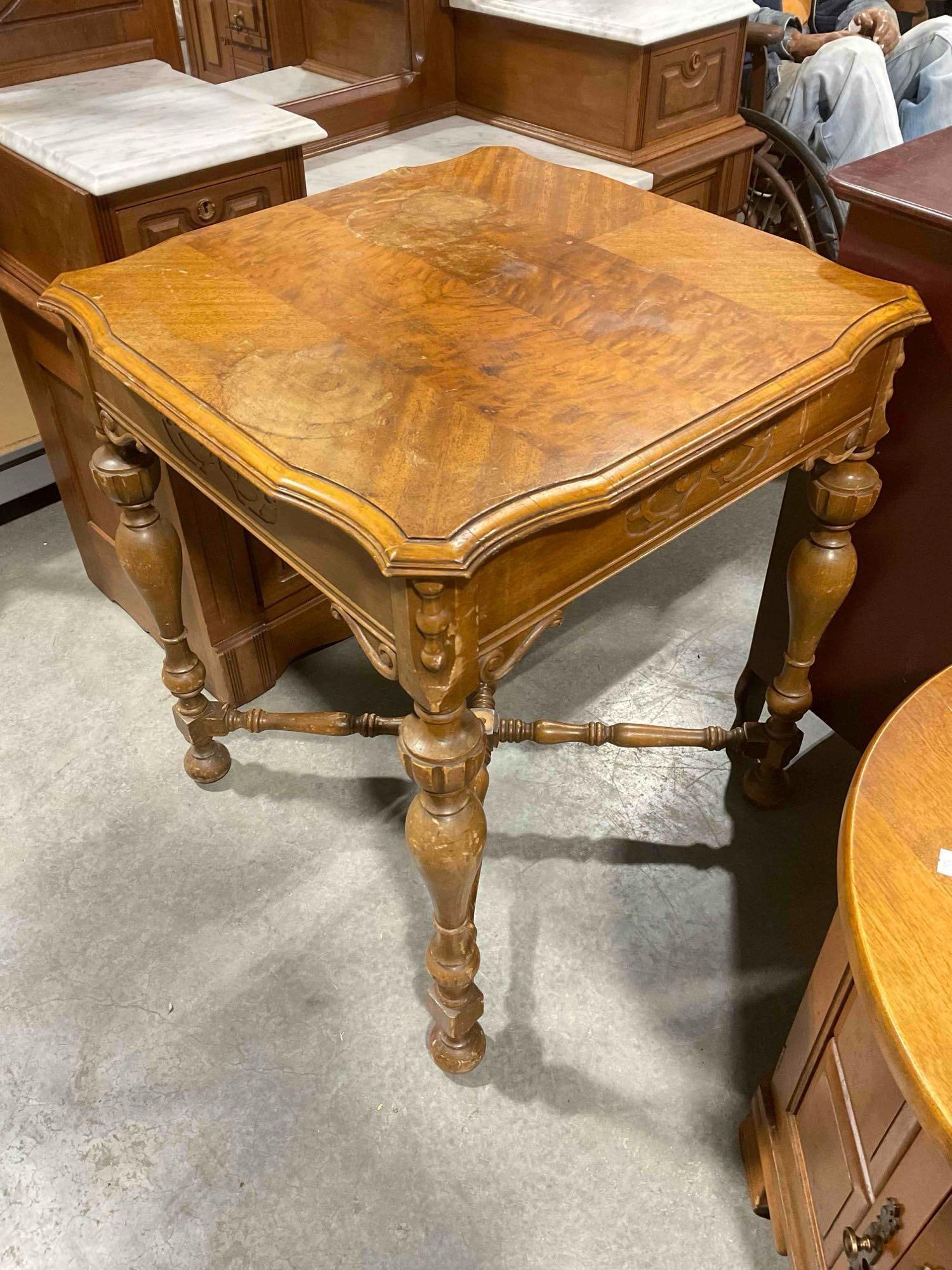 Vintage Walnut? Wood Finish Side Table w/ Ornate Details. Good Condition. See pics. - 3