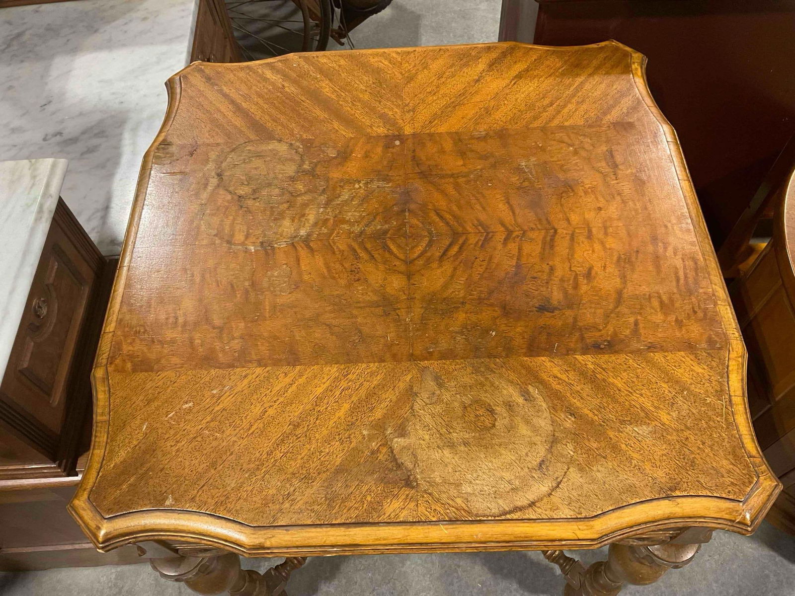 Vintage Walnut? Wood Finish Side Table w/ Ornate Details. Good Condition. See pics. - 5