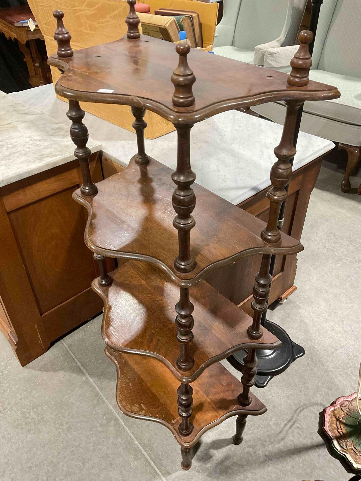 Vintage Mahogany Wood 4-Tier Etagere Display Curio Stand. Good Condition. See pics. - 3