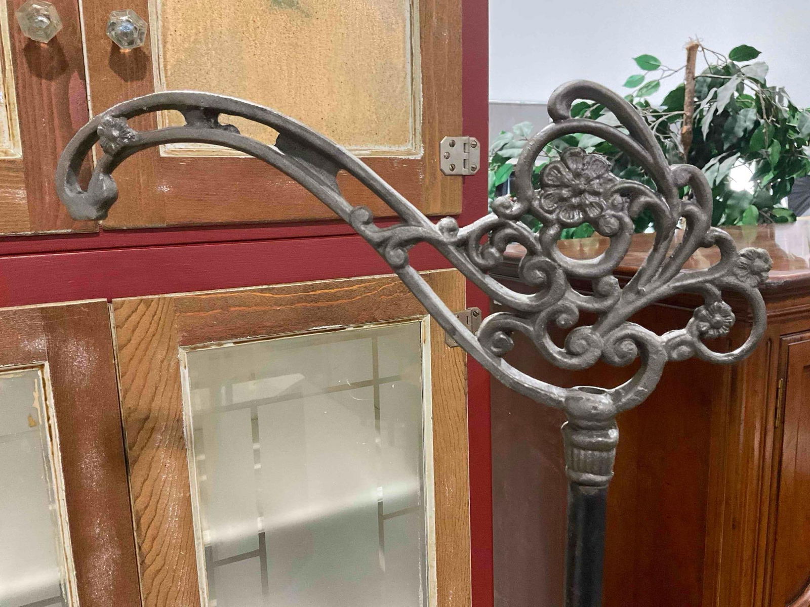 Antique Art Nouveau Style Metal Bridge Floor Lamp Stand. Stand Only, No Light. Good Condition. - 2