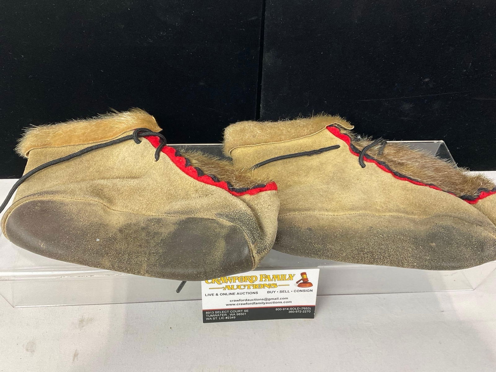 Pair of Native American Deerskin Moccasin Boots, w/ Cuff, about size 8-9, 3h x 10w x 7d inches - 3