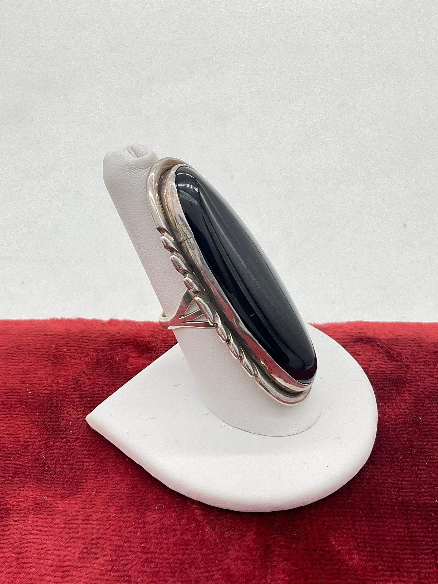 Large Sterling Silver Native American Navajo Ring w/ Black onyx setting signed Nakai sz 8 - 2