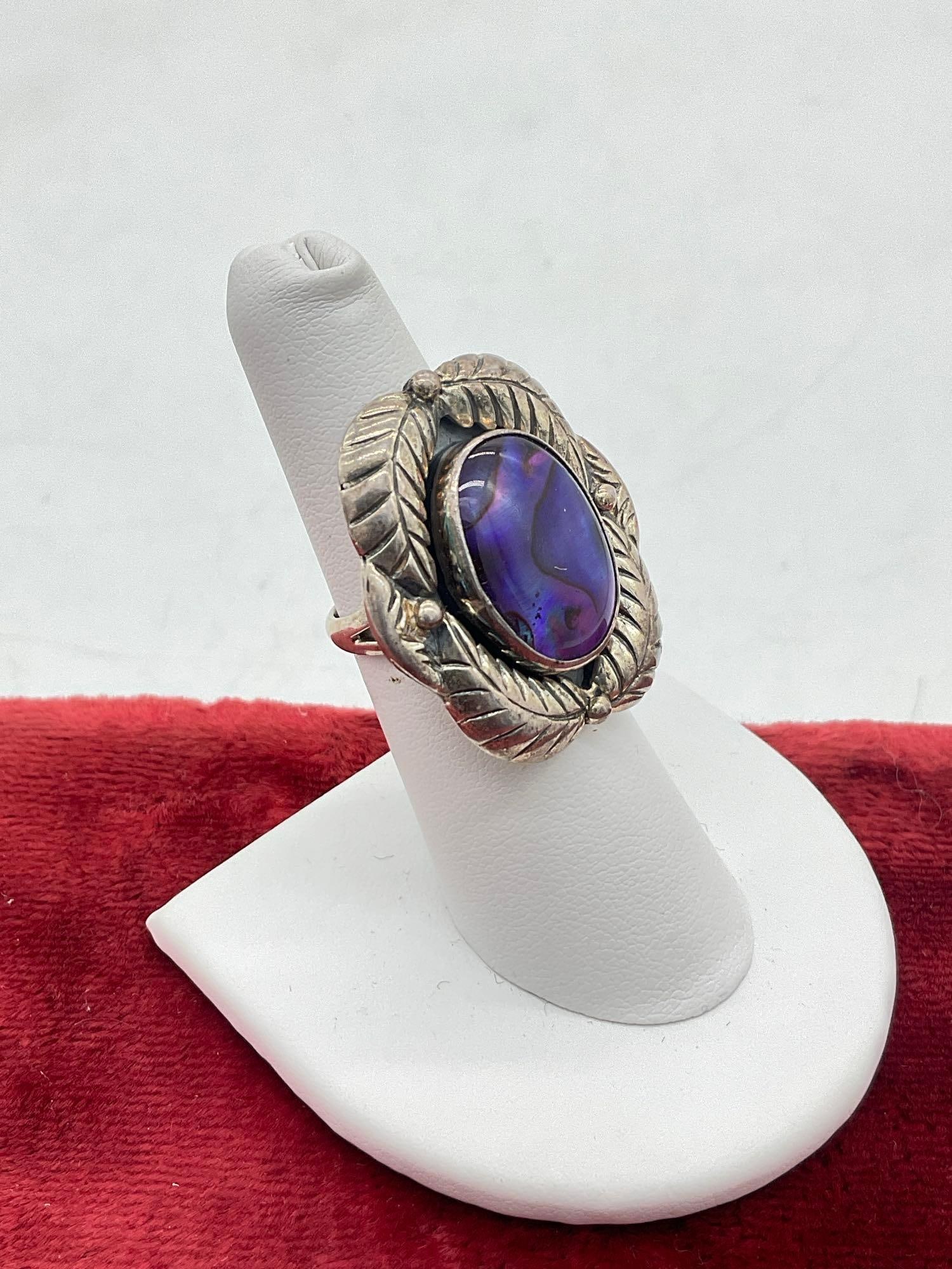Stunning Sterling silver SW Native American Inspired ring W/ Iridescent abalone shell signed STC - 2