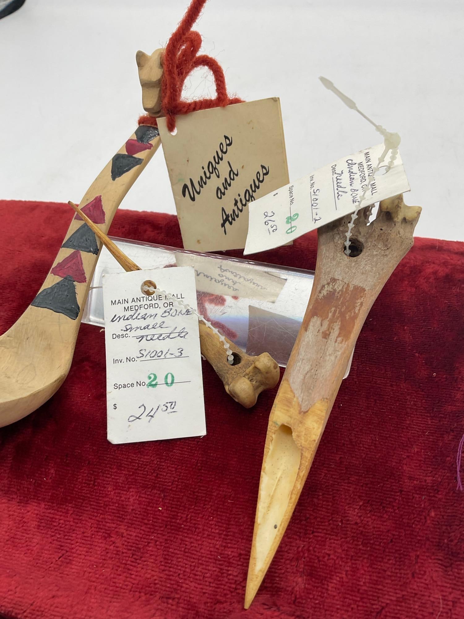 2x Antique Native American Small animal bone Needles for sewing & vintage hand carved Clam Spoon - 2