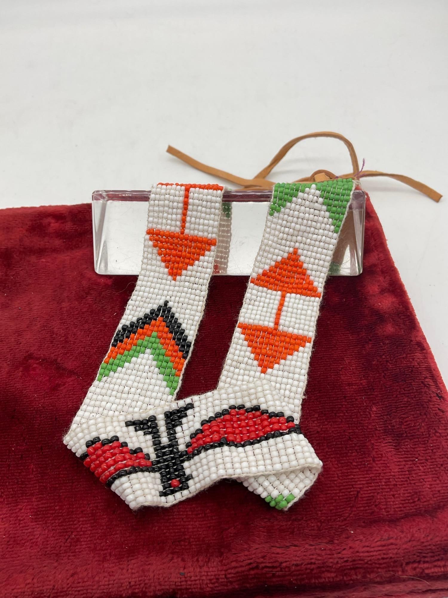 Native American Hand beaded necklaces, bracelet, Medicine Pouch and beret hair piece - 6