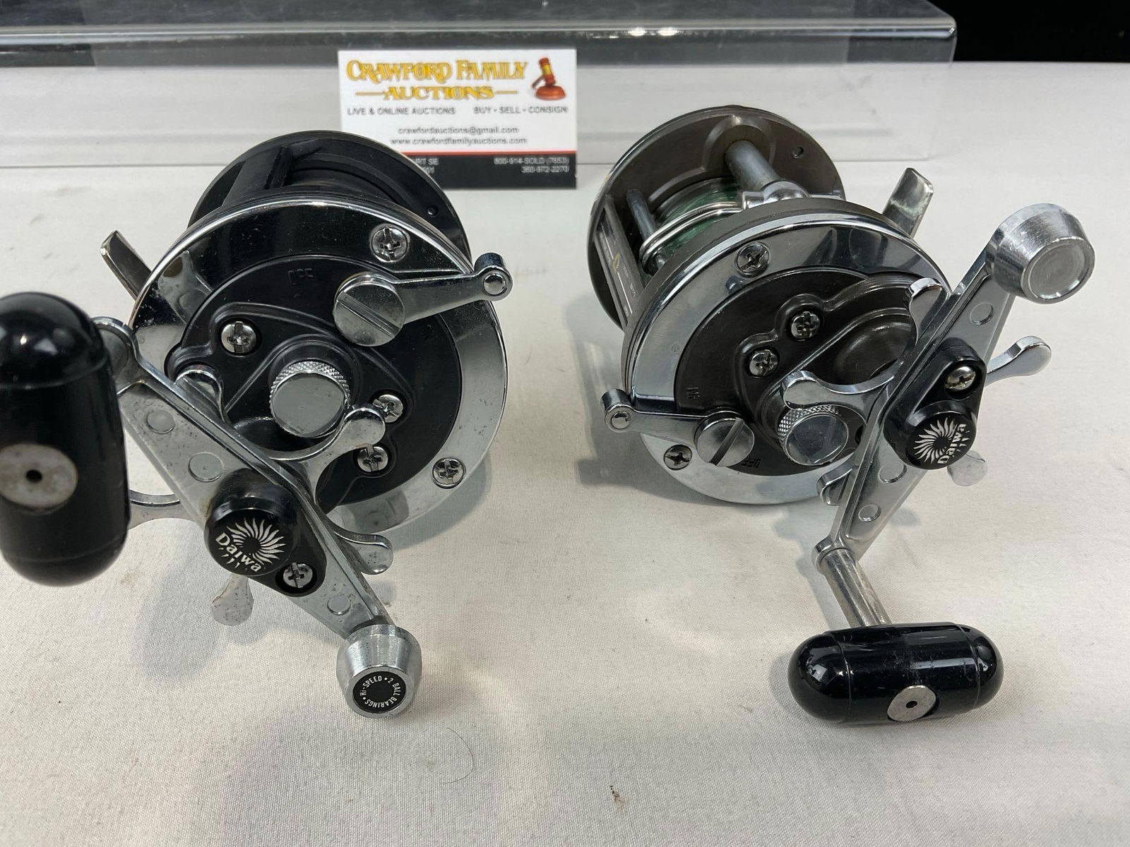 Pair of Daiwa Sealine Trolling Fishing Reels, 27H, 7h x 7w x 5d inches - 4