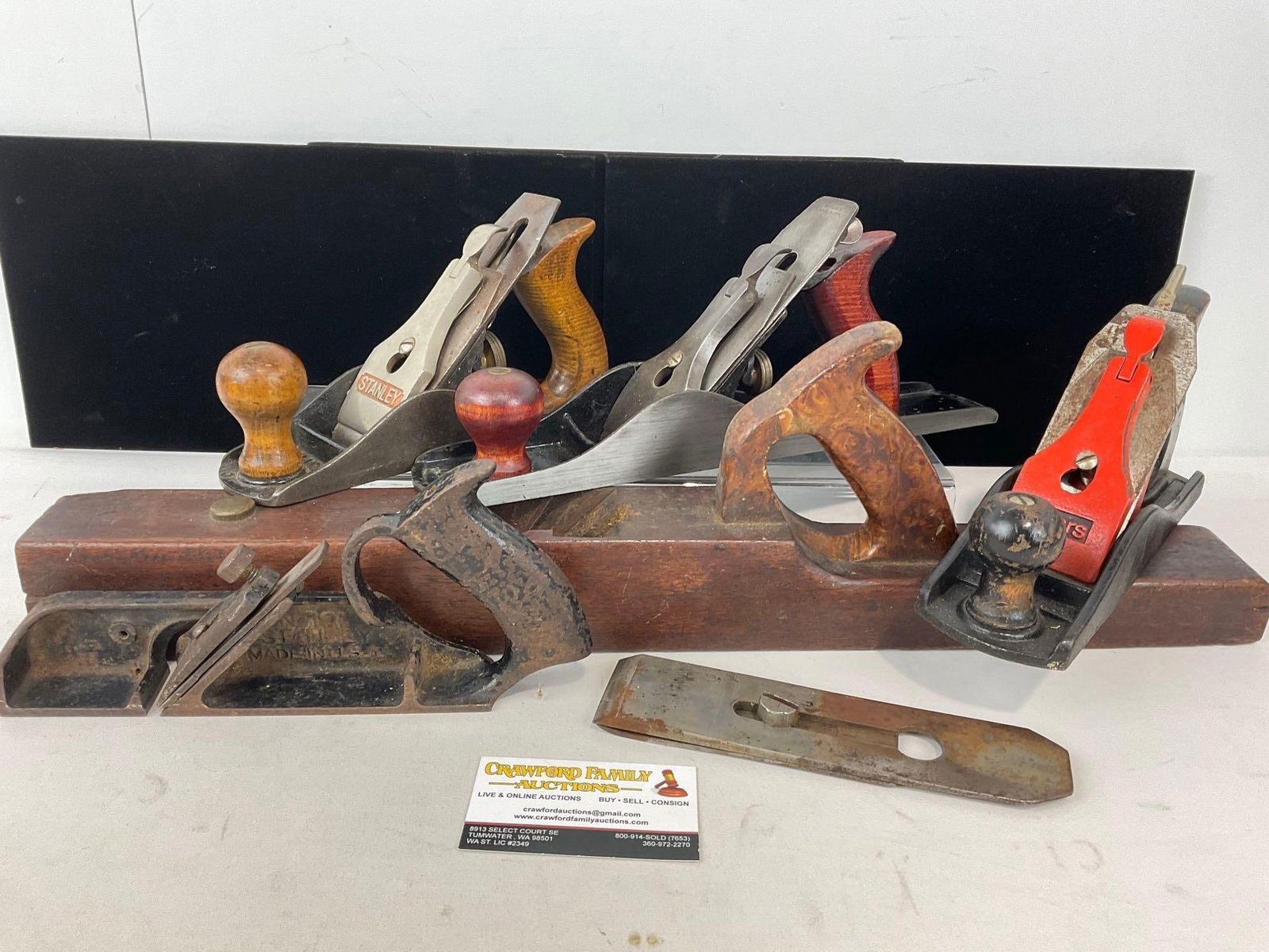 5 Woodworking Planes, Stanley no. 191, & no. 4, Sears, Old Fashioned Wooden, & Unmarked (1 of 5)