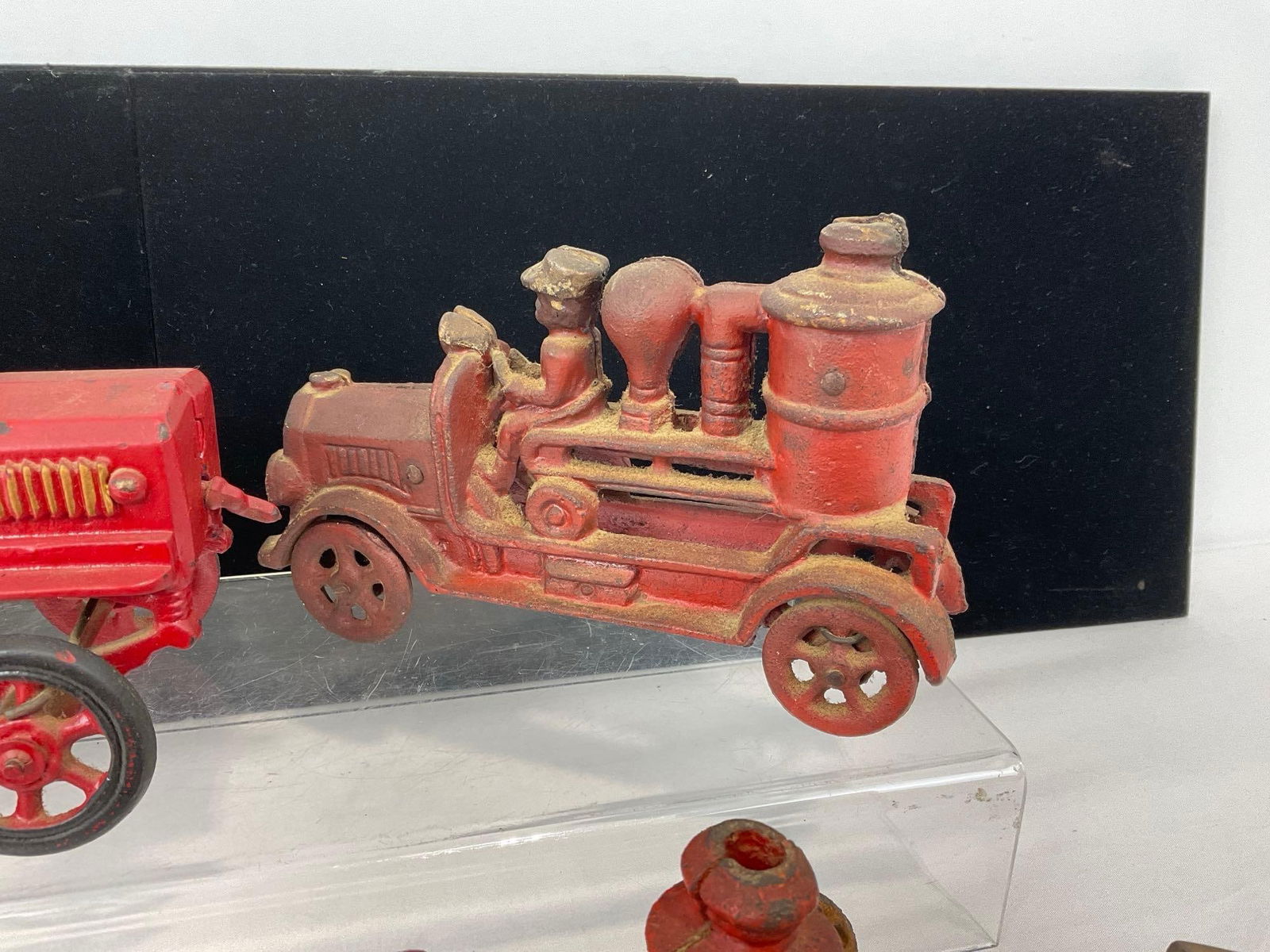 Cast Iron Firefighters Fire Truck, Horse Drawn Carriage, Fire Axe Hatchet, Diecast Truck - 4