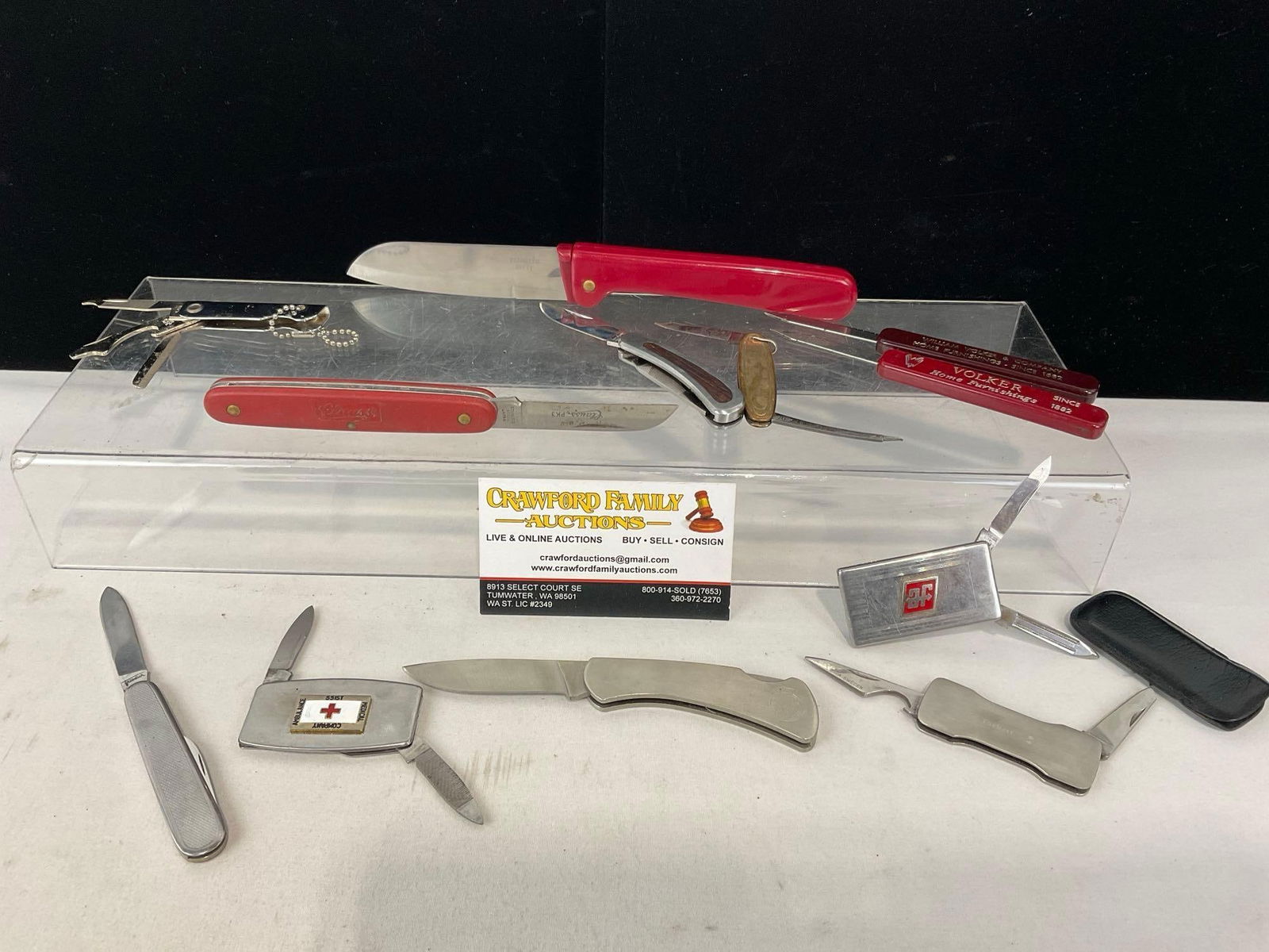 Collection of Knives, S&W, Volker Folding, Clauss, a few wallet knives, Small Kershaw piece, & more (1 of 3)