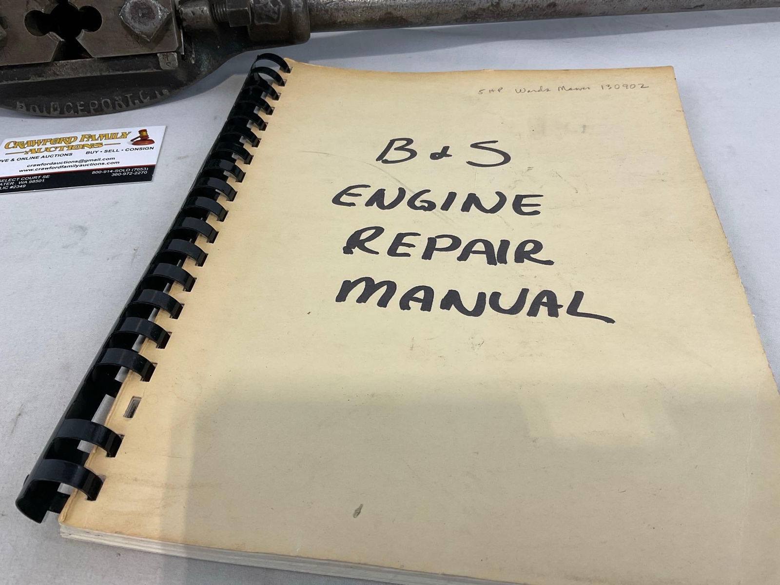 Antique Cast Iron Armstrong Die Cutter w/2 Large Pipe Handles & B&S Engine Repair Manual - 3