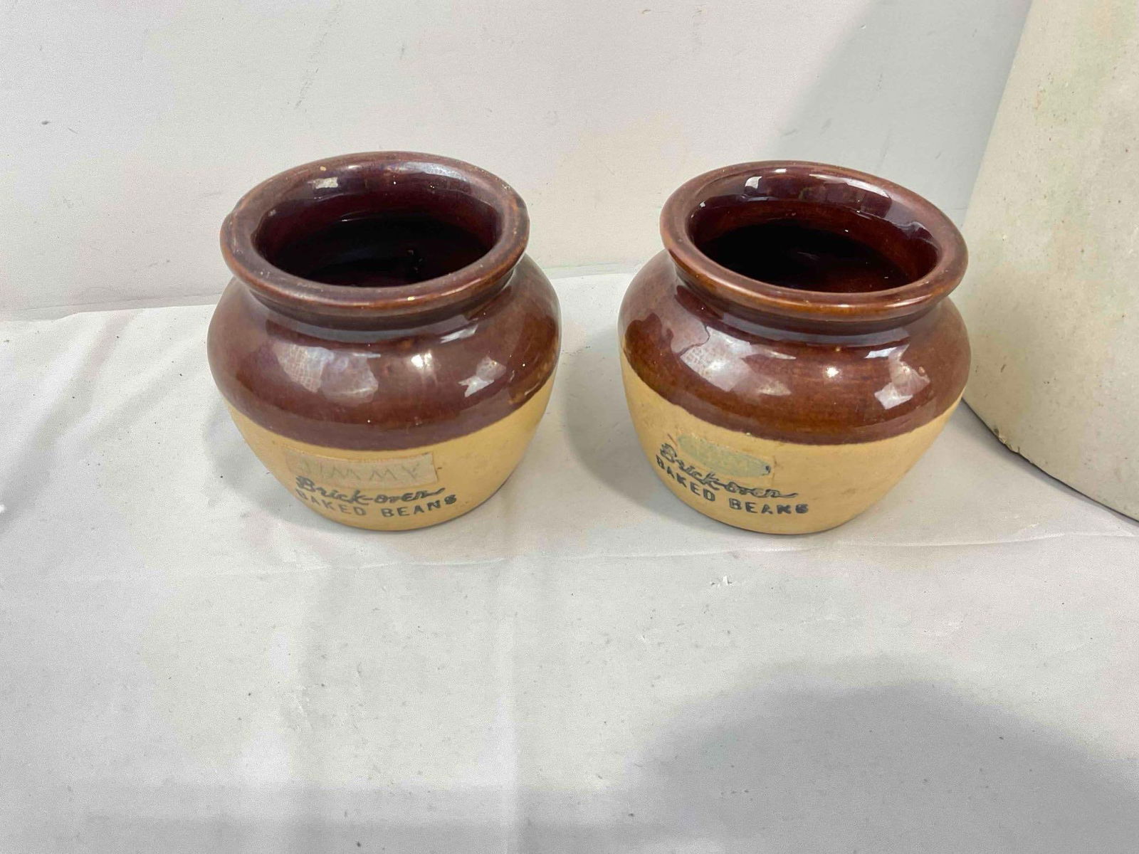 7 pcs Vintage Brown Crockery Collection, incl. 4x Brick Oven Baked Bean Jars & 1x Jug. See pics. - 3