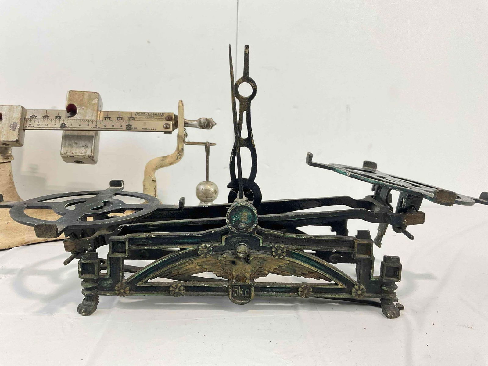 2 pcs Vintage Metal Scales, incl. Detecto-Lette Baby Scale & Cast Iron Balance Scale. See pics. - 4