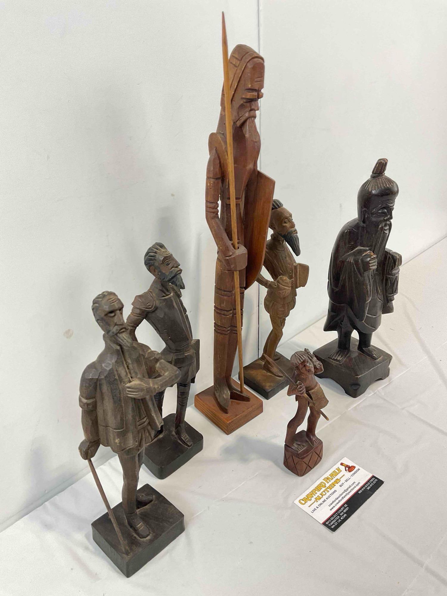 6 pcs Vintage Carved Wood Figure Souvenir Collection. Very Good Condition. See pics. - 3